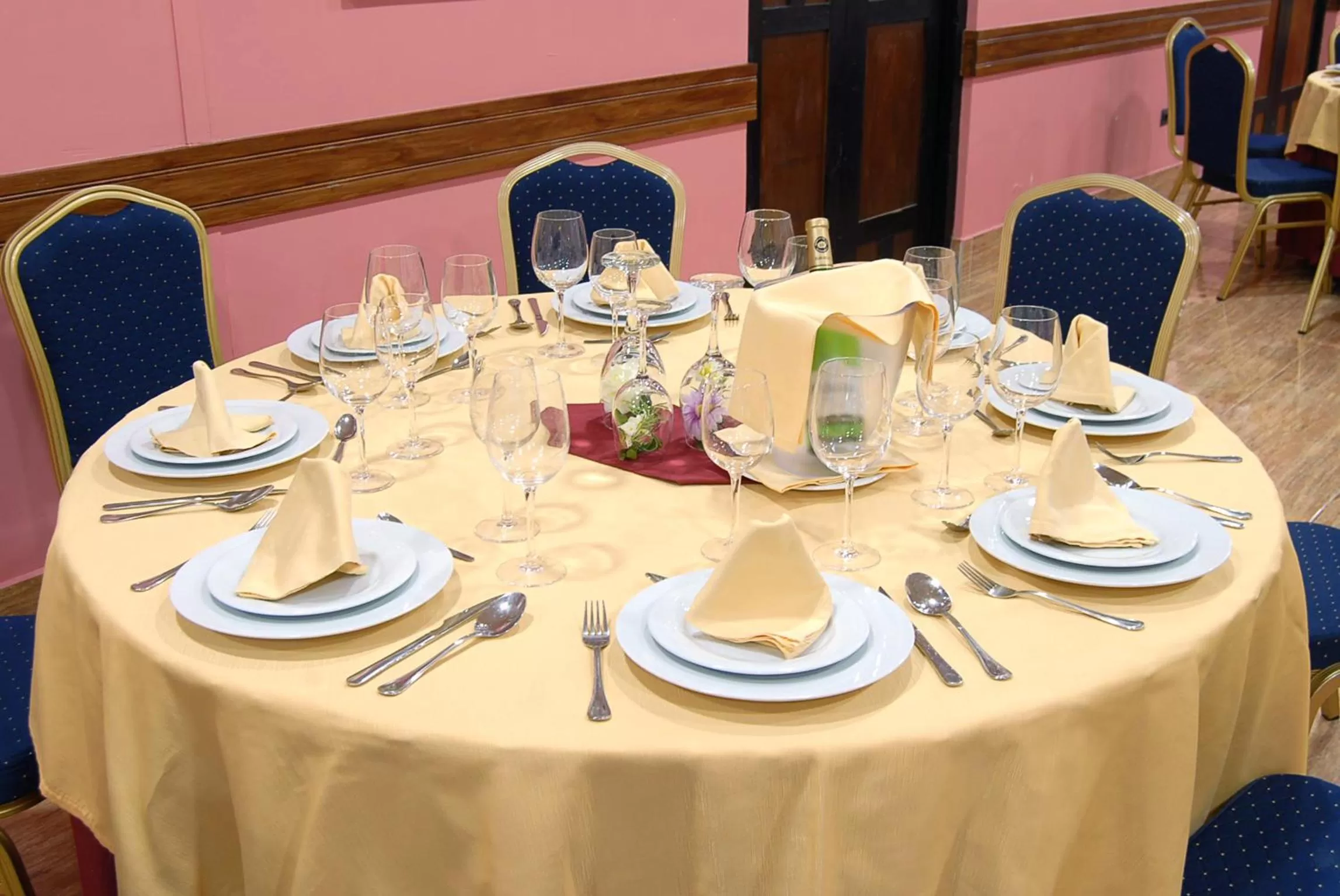 Banquet/Function facilities in Hotel Pinomar