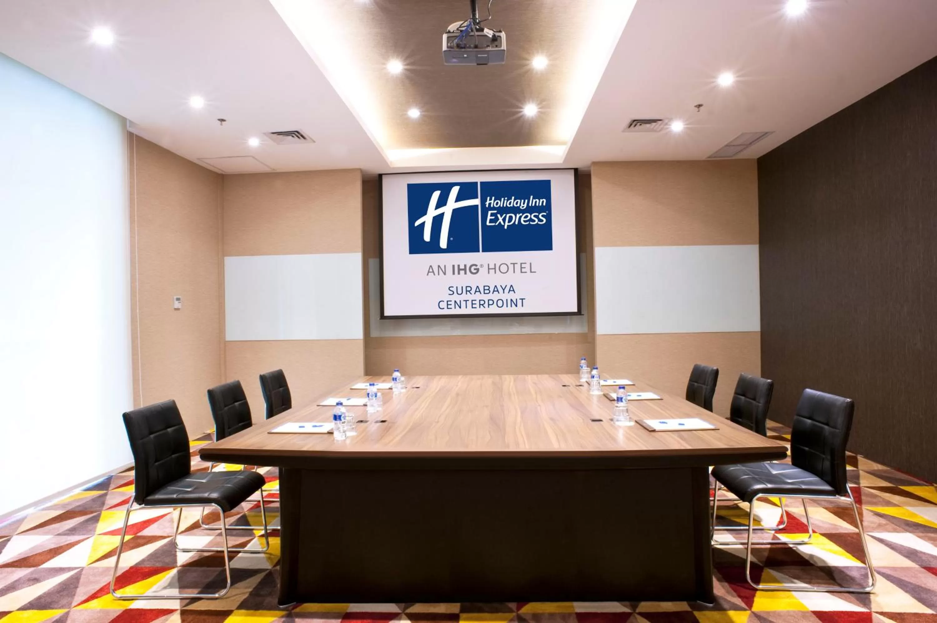 Business facilities in Holiday Inn Express Surabaya CenterPoint by IHG