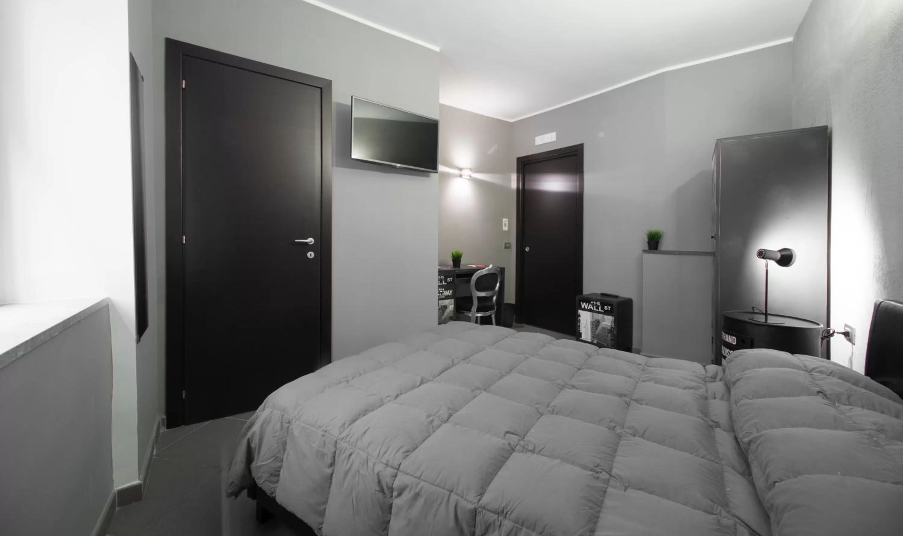 Photo of the whole room, Bed in Il Taschino Suite