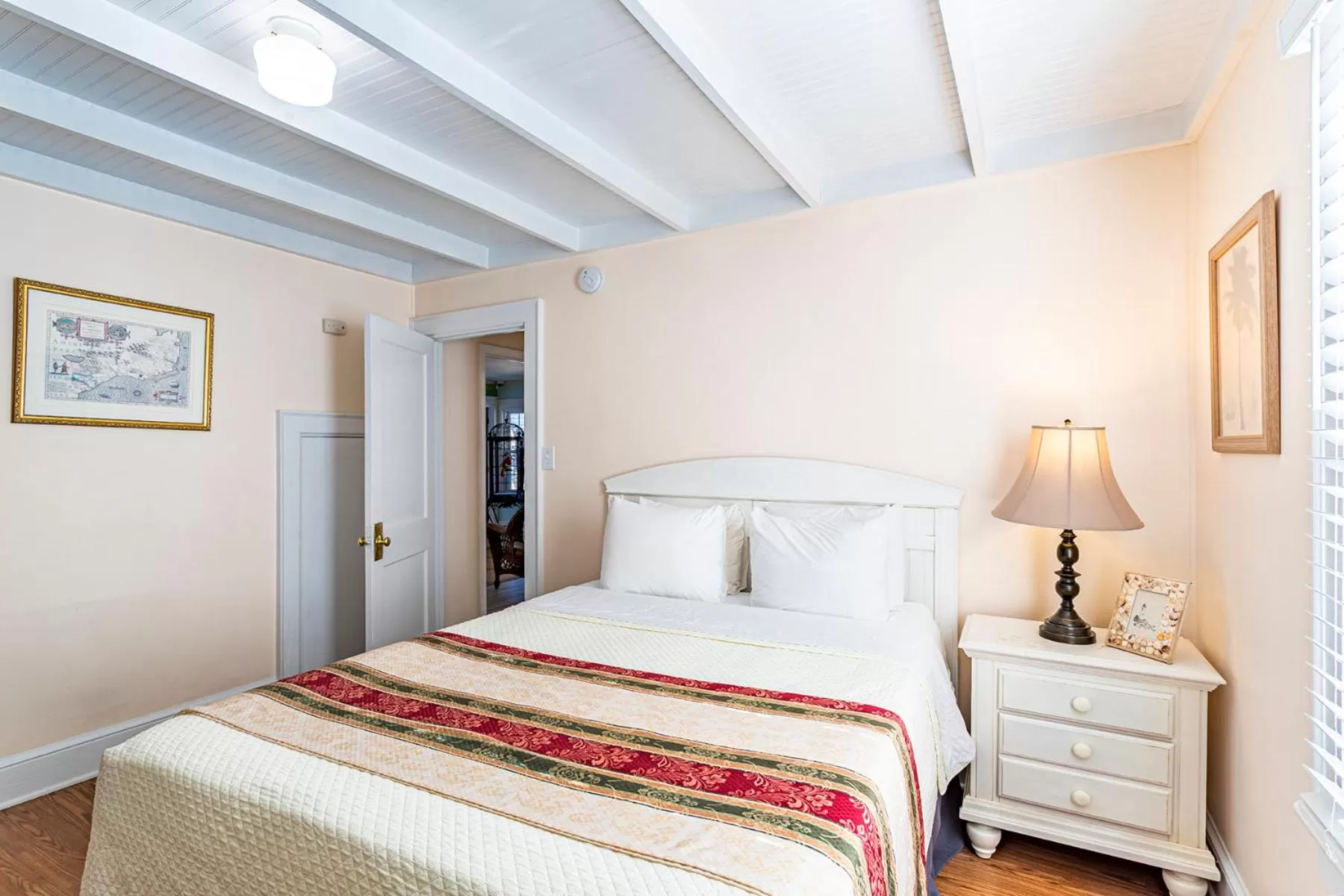 Bed in Island Motel OBX