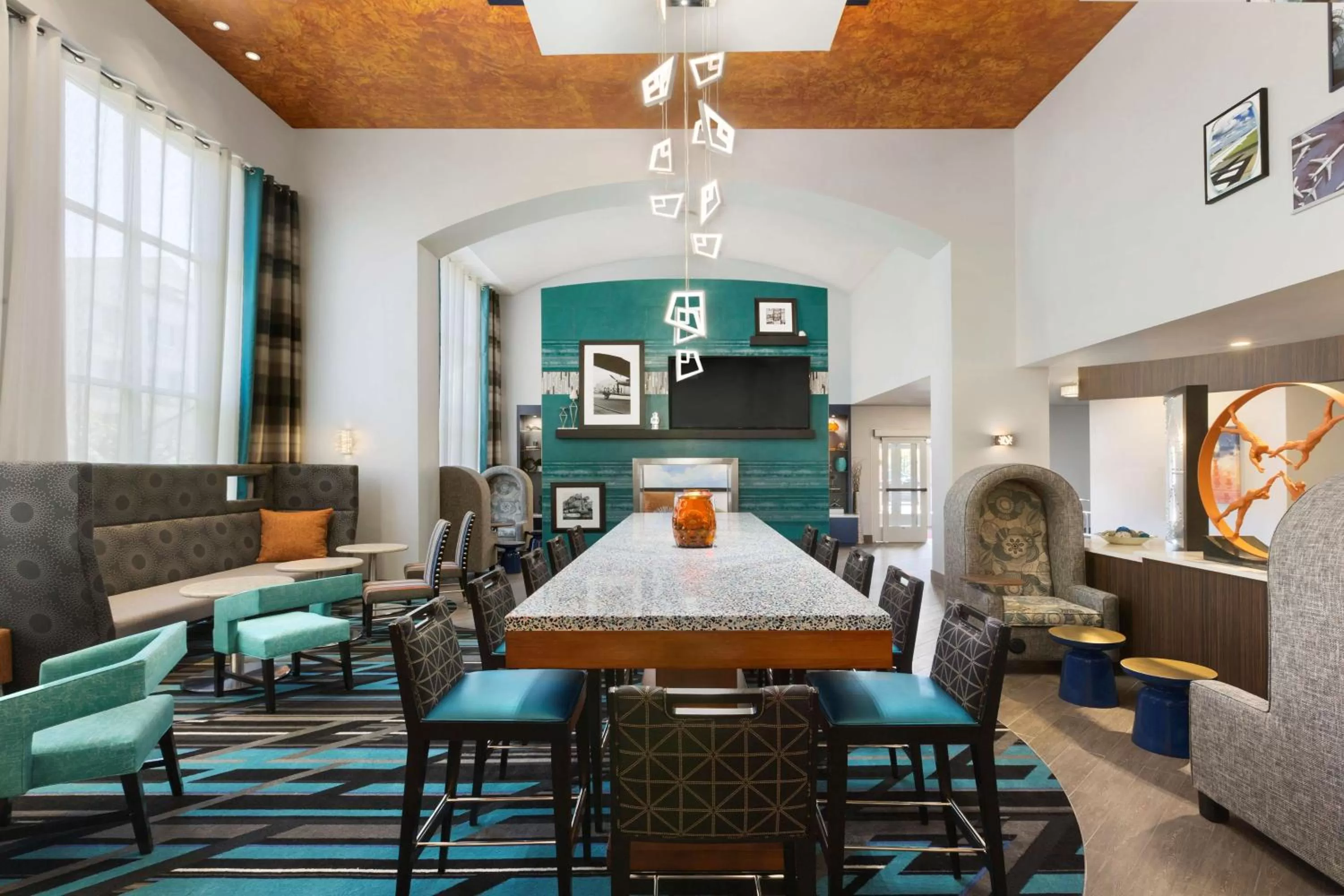 Lobby or reception in Hampton Inn & Suites Herndon-Reston