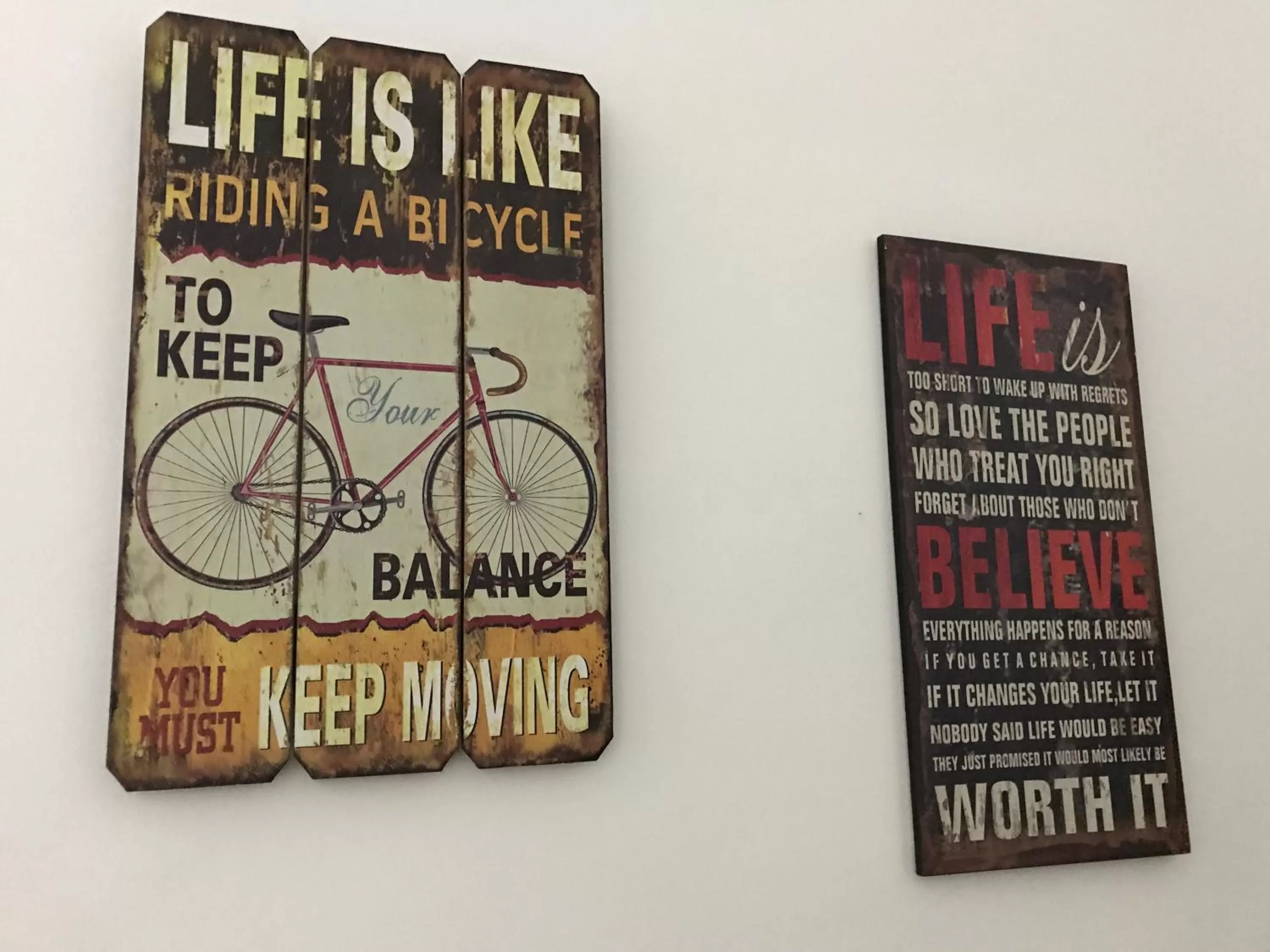 Property building in Villa Nina Hotel & Lounge bar