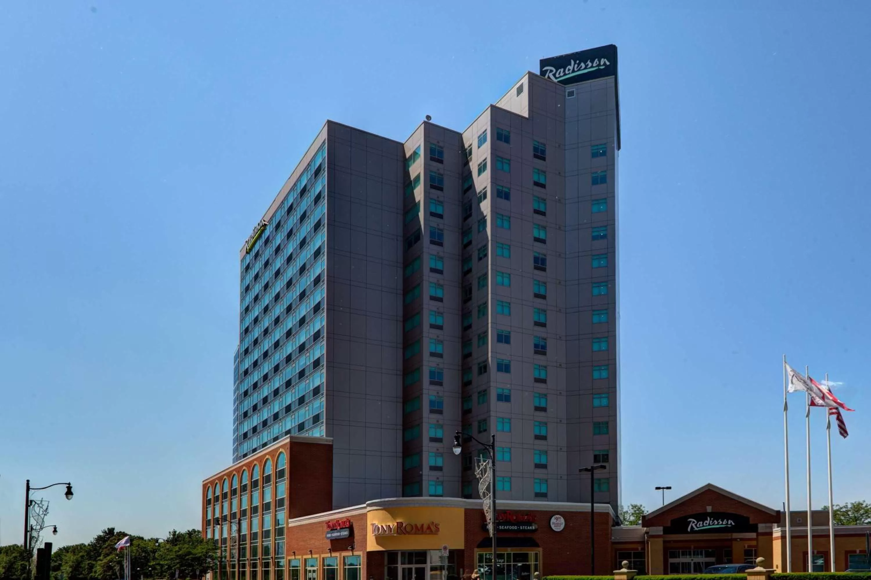 Niagara Fallsview Hotel & Suites