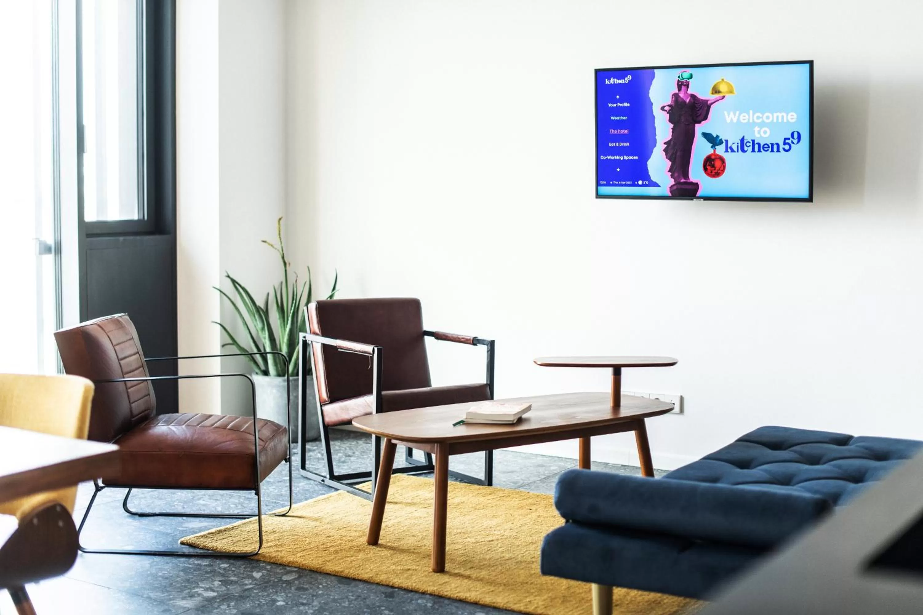 TV and multimedia in Hotel Kitchen59