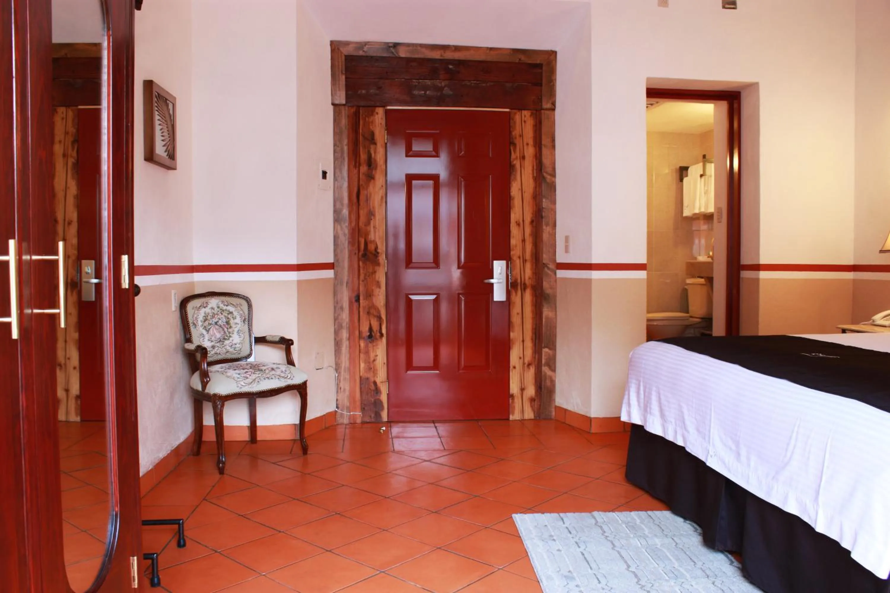 Photo of the whole room, Bed in Hotel de la Paz