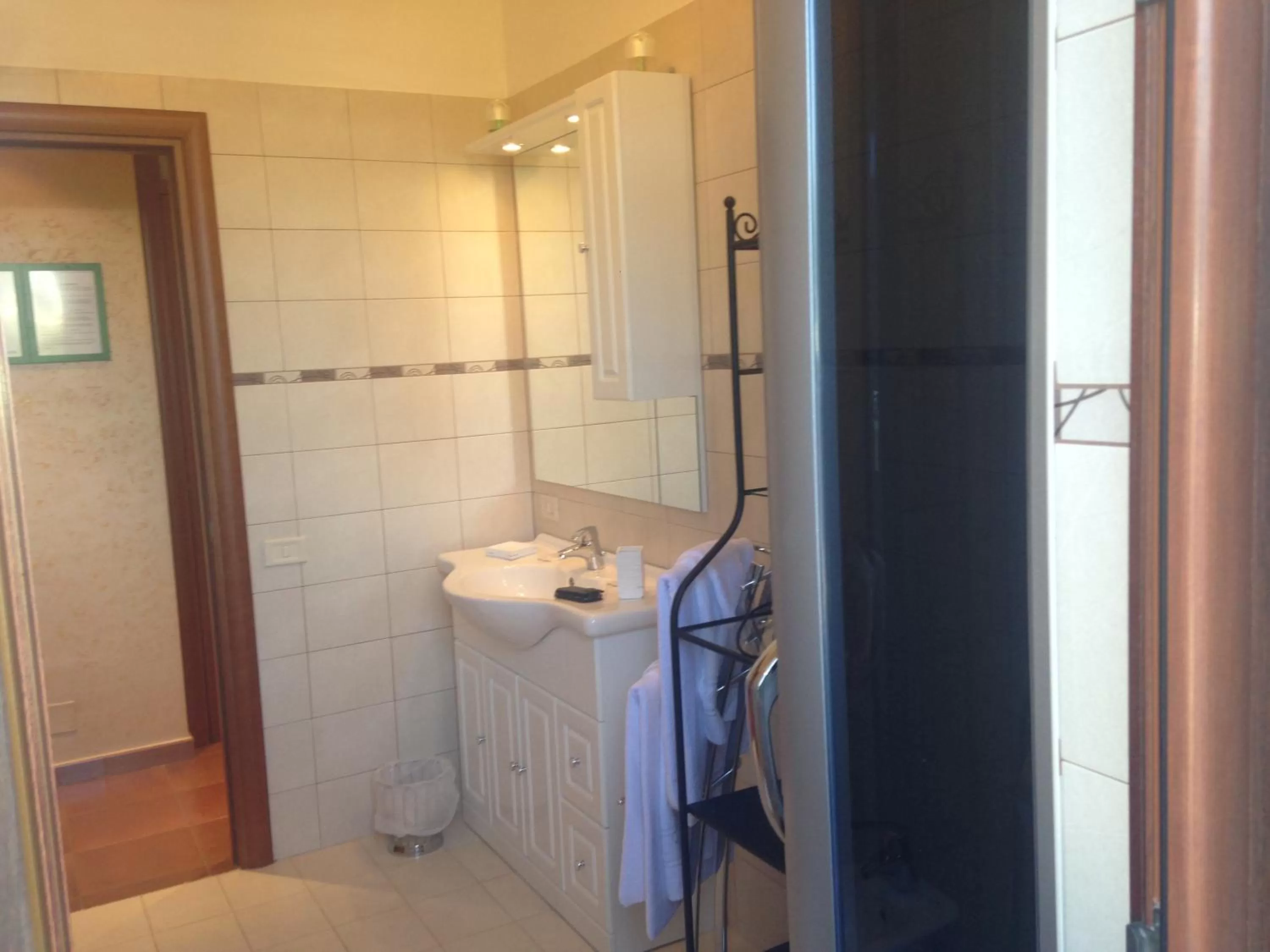 Toilet in Le Sirene Bed and Breakfast