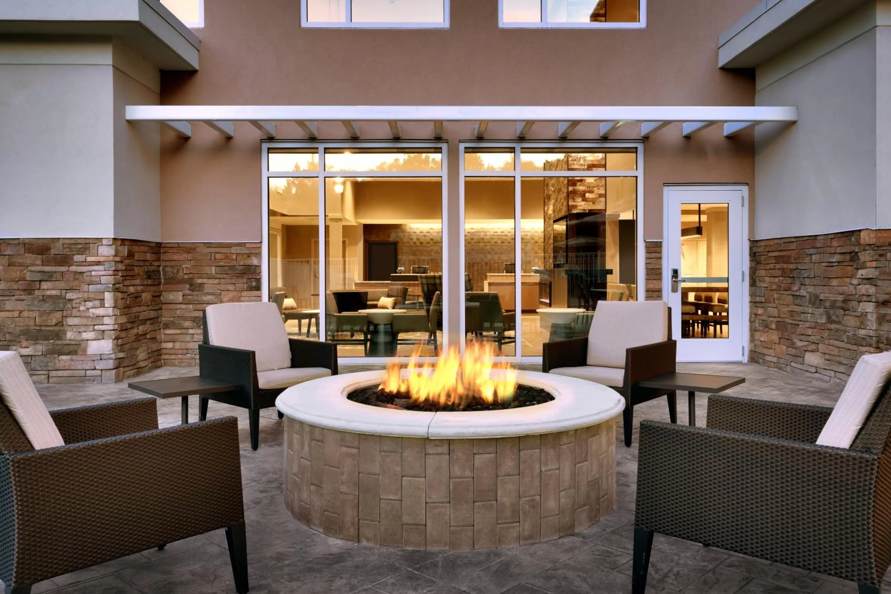Patio in Residence Inn by Marriott Brunswick