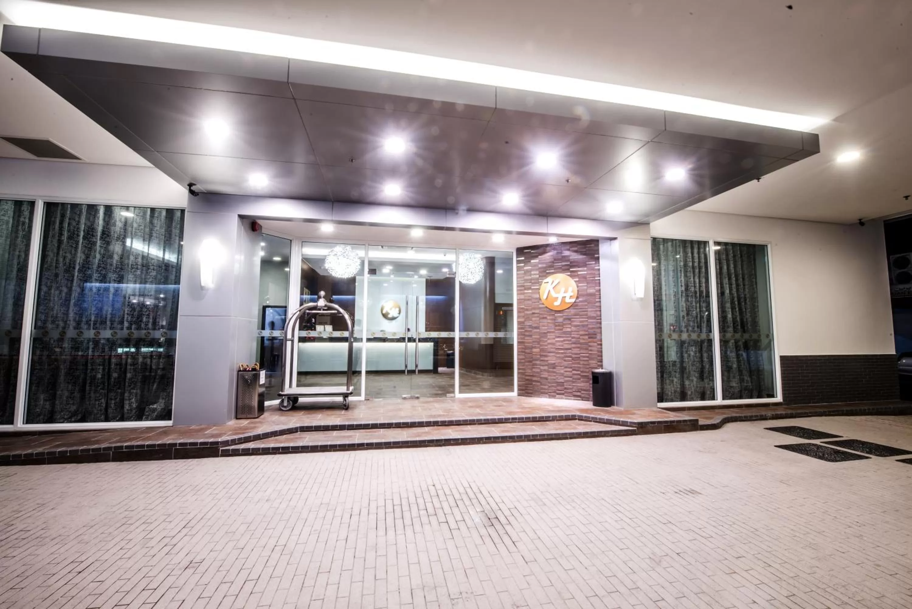 Facade/entrance in Keoja Hotel