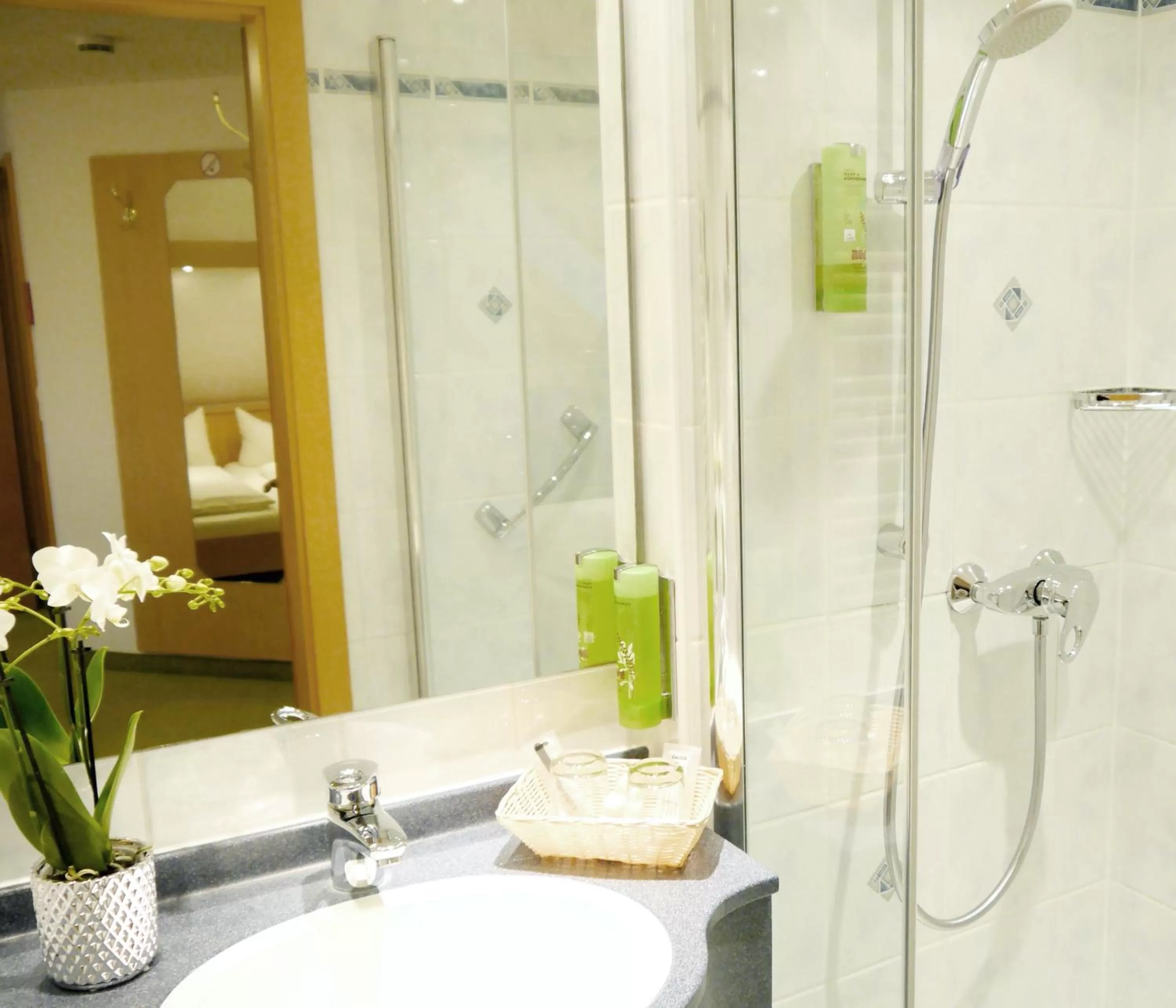 Bathroom in Berghotel Zollersteighof