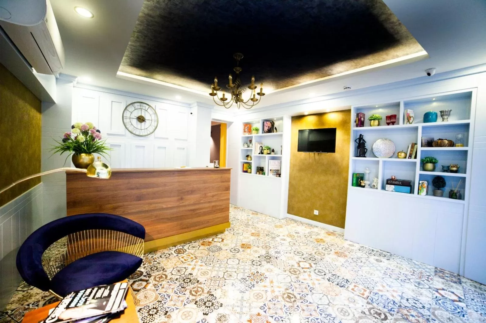 Lobby or reception in Set Özer Hotel