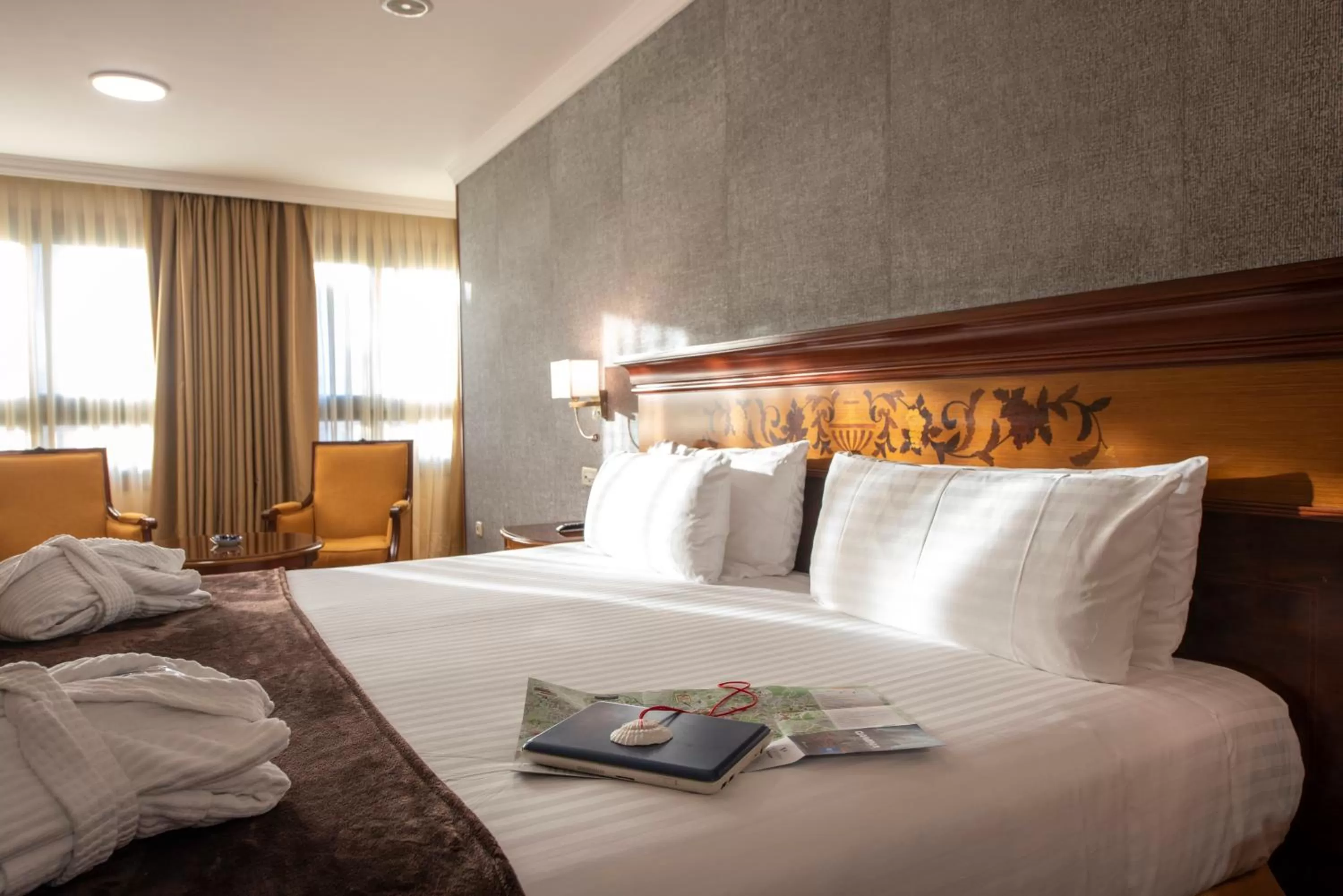 Bed in Eurostars Araguaney