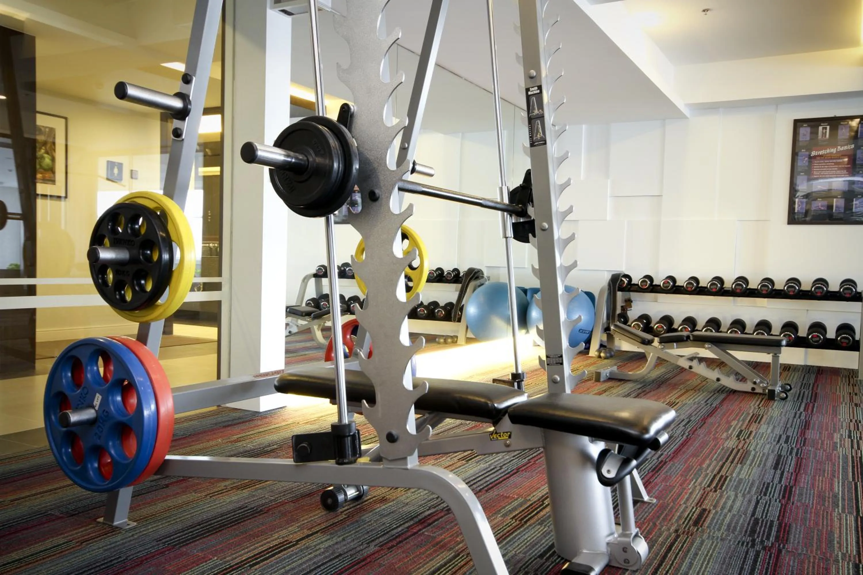 Fitness centre/facilities in Kameo Grand Hotel & Serviced Apartment, Rayong