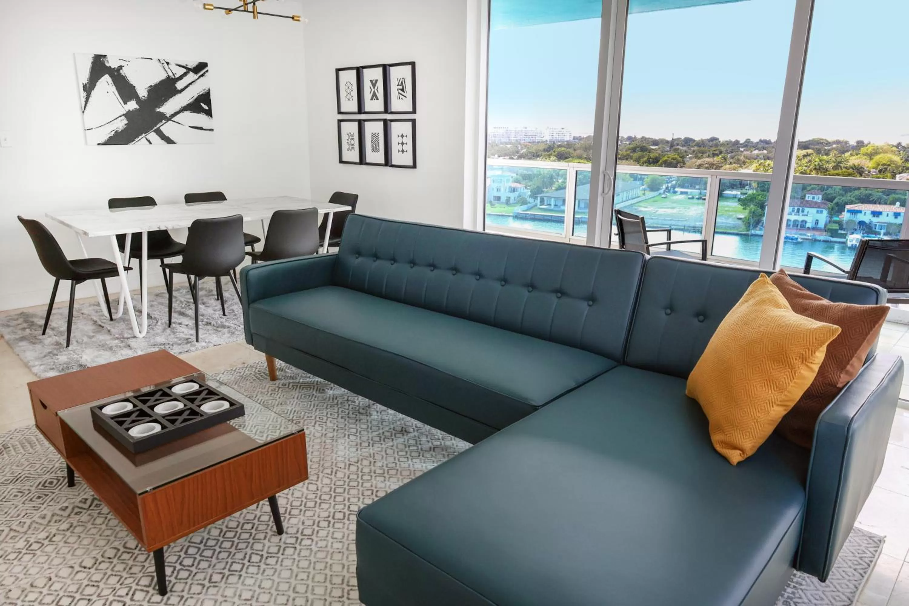 Living room in Seacoast Suites on Miami Beach