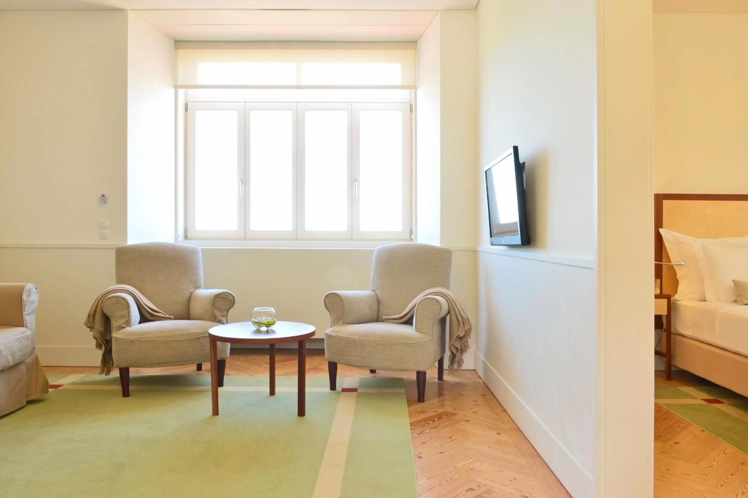 Seating area, Bed in Pousada da Serra da Estrela