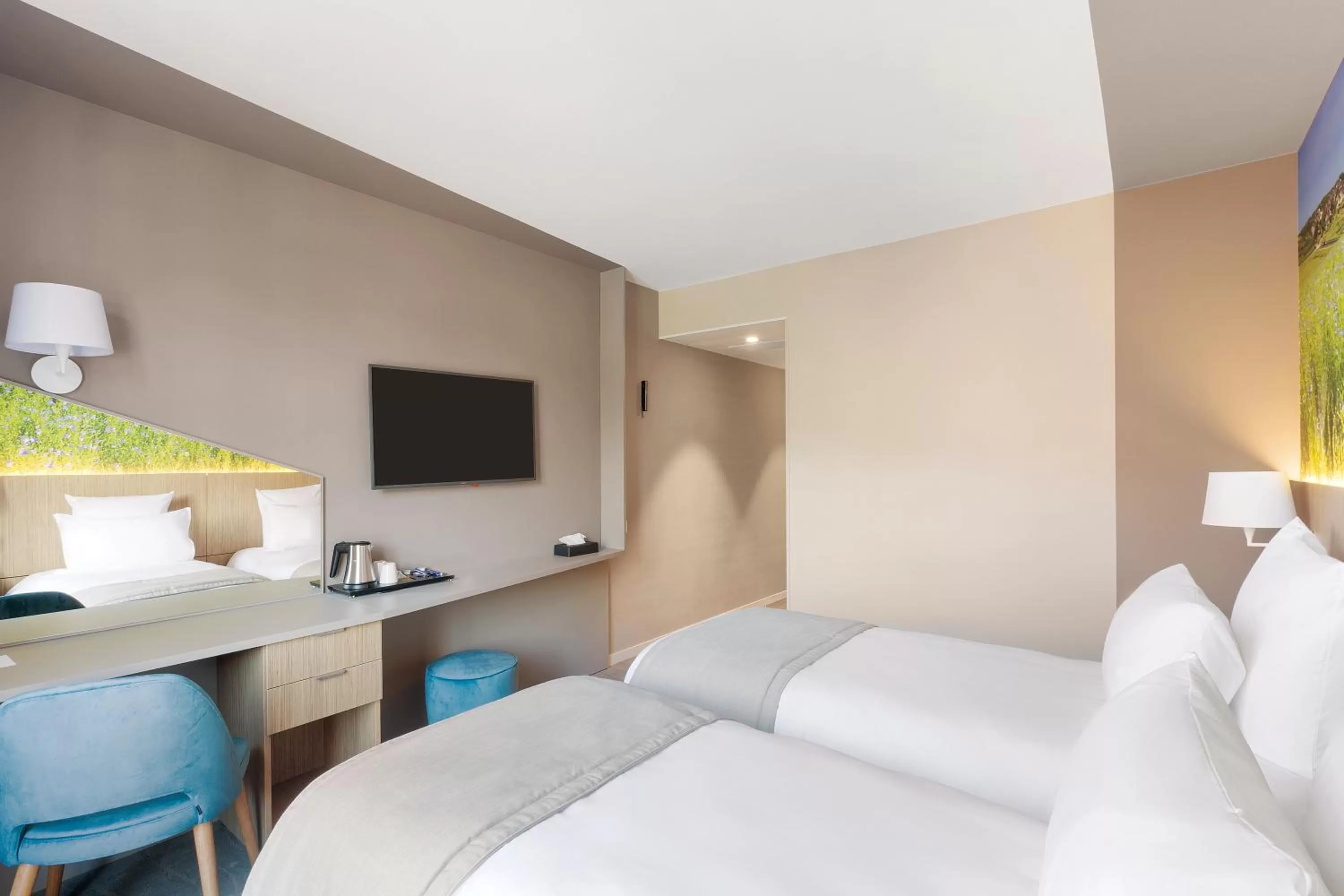 Bed in Best Western Le Beffroi