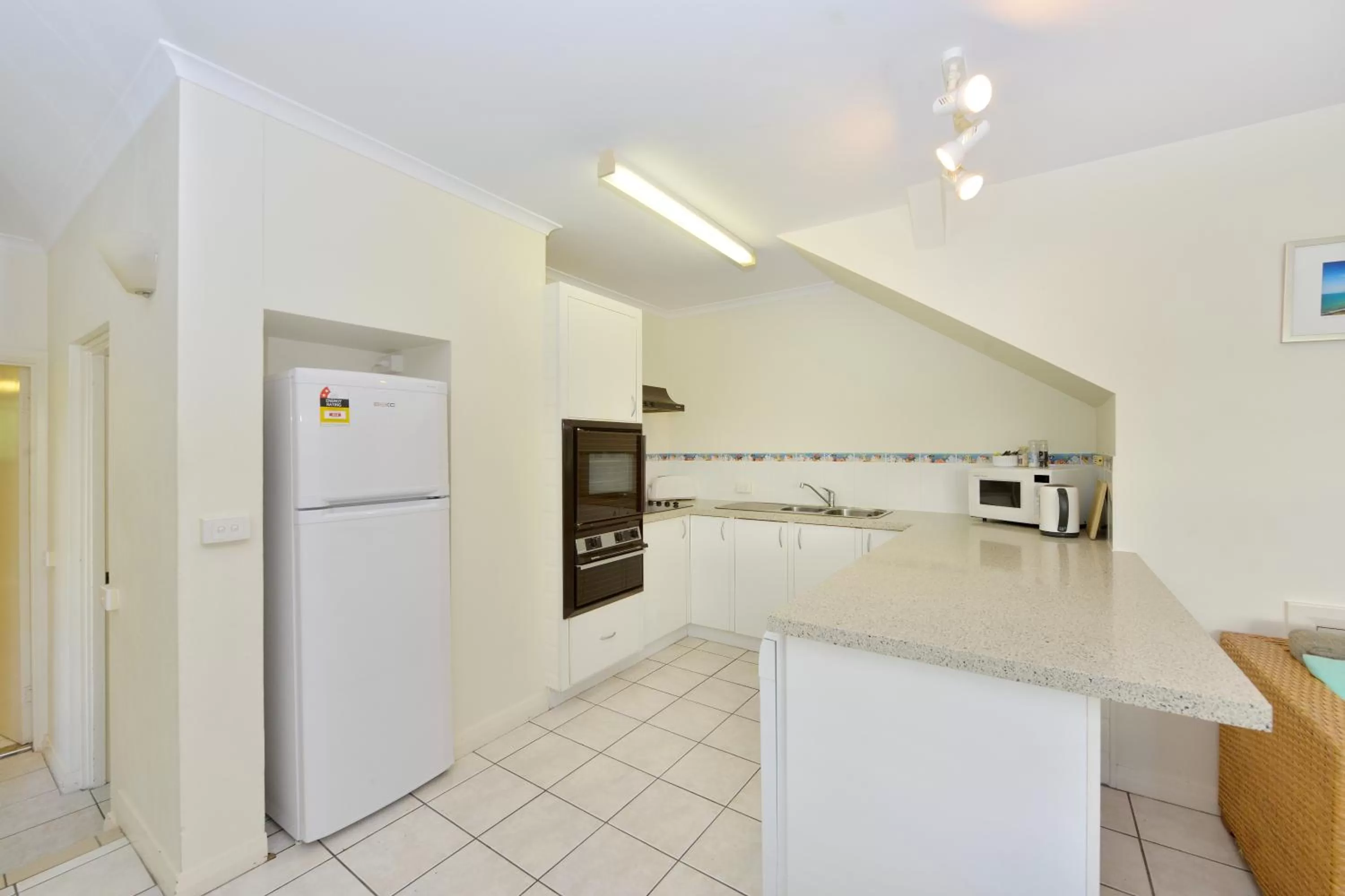 Kitchen or kitchenette in Driftwood Mantaray - Official Onsite Reception and Check In