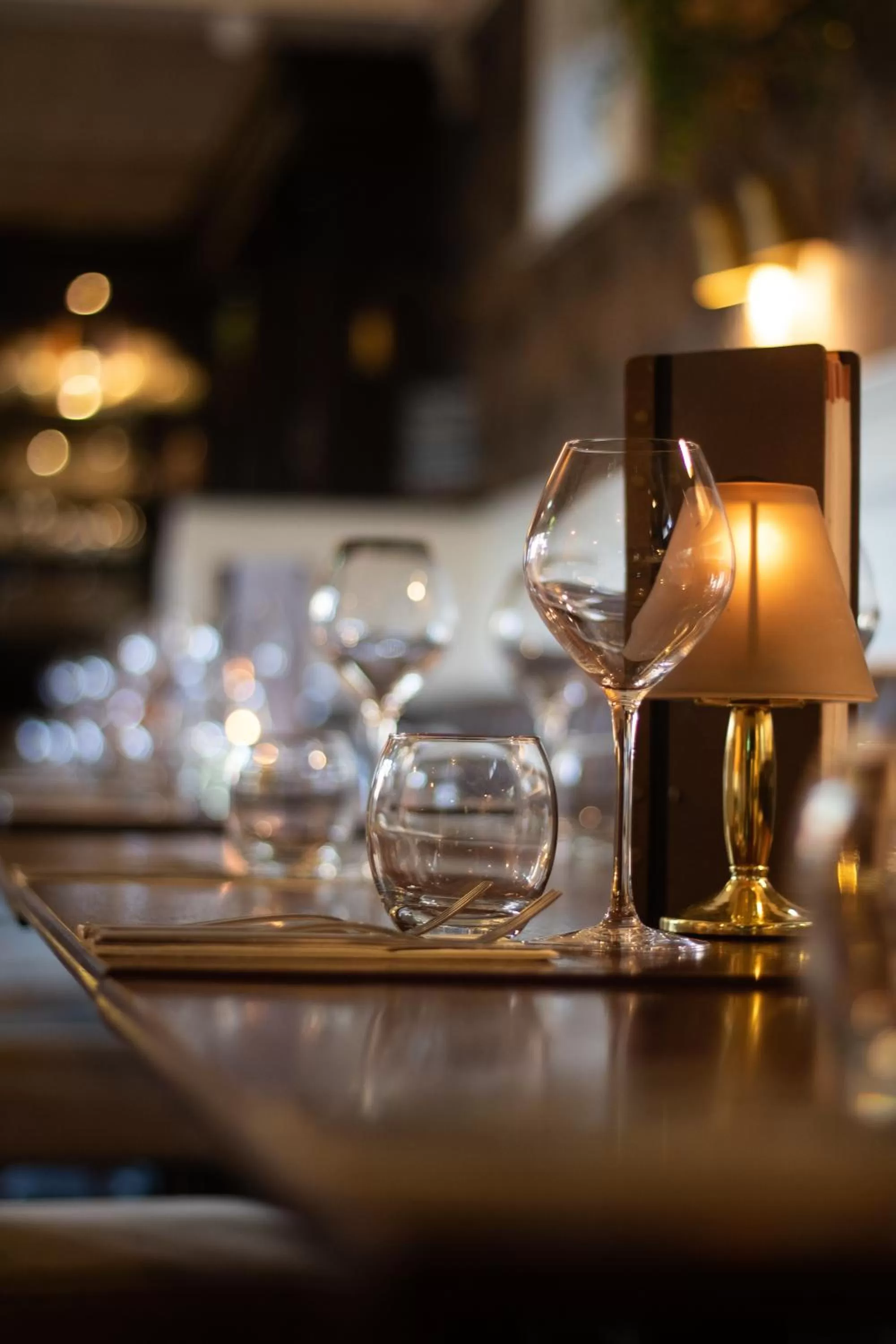 The Wheatsheaf Pub, Kitchen & Rooms