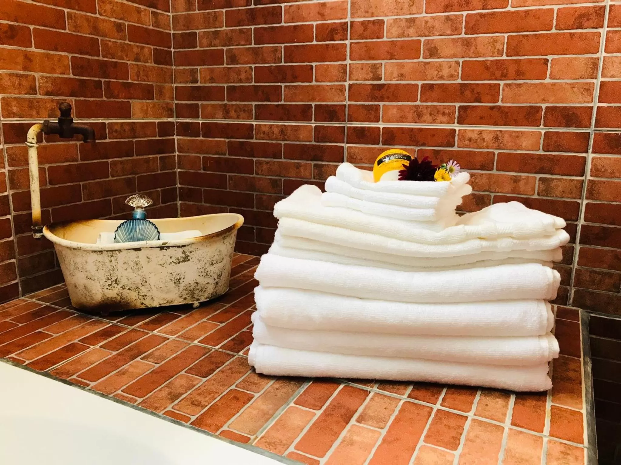 Bathroom in Hacienda Boutique B&B and Spa Solo Adultos