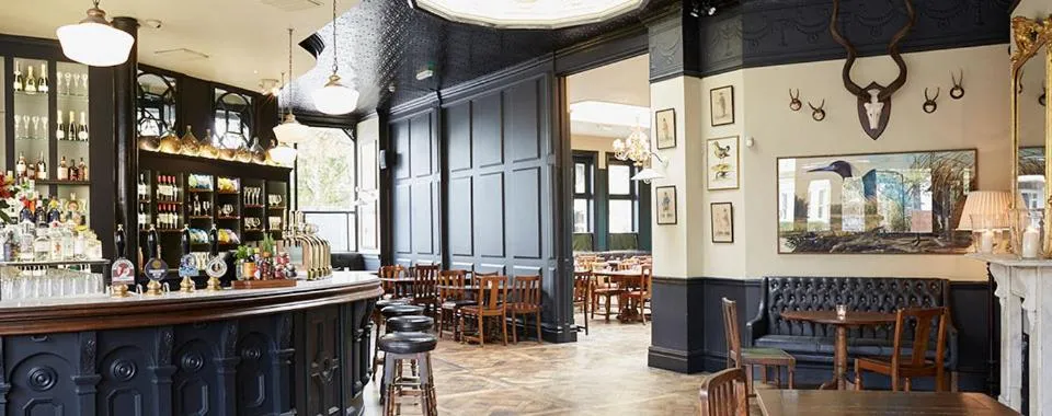 Restaurant/places to eat in The Princess Victoria