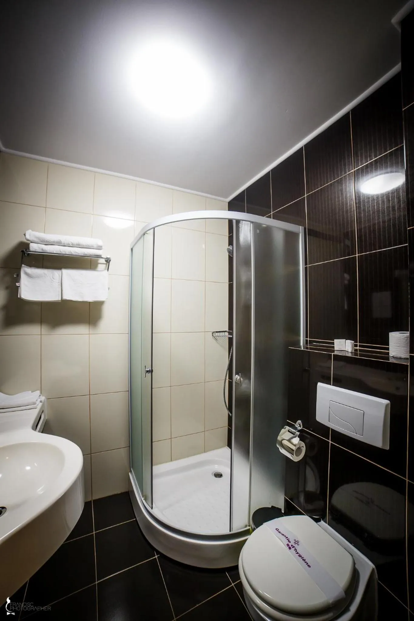 Bathroom in Hotel Ozana