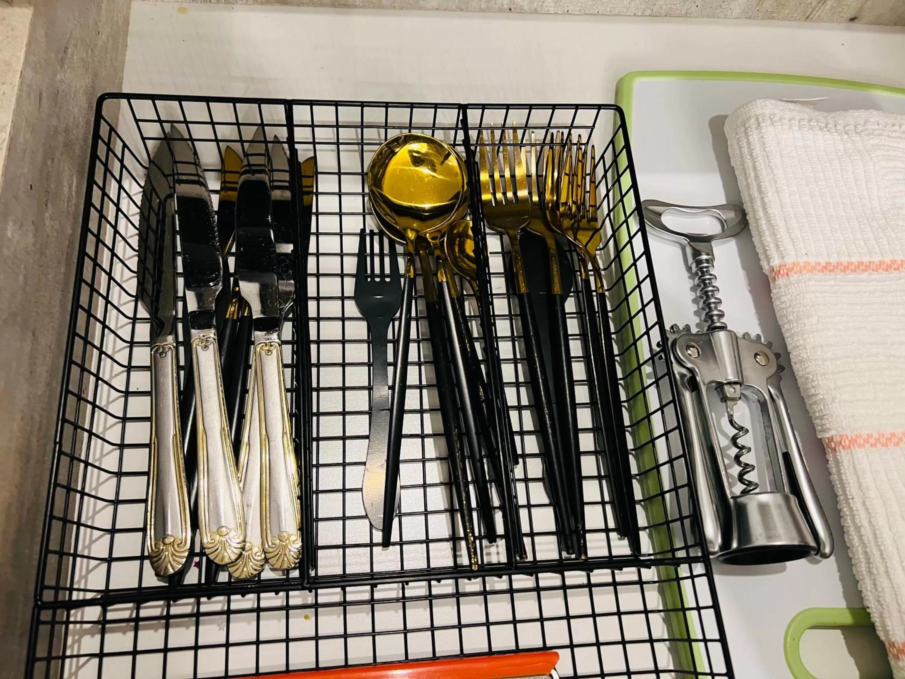 24 On Basil Inventive suites