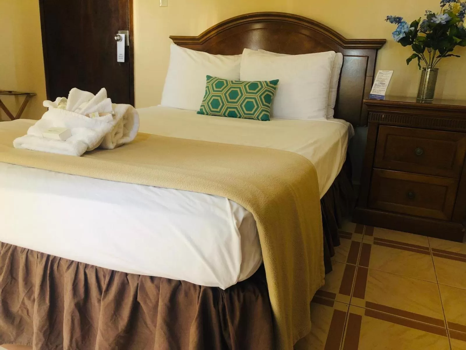 Bedroom, Bed in Arecibo Inn