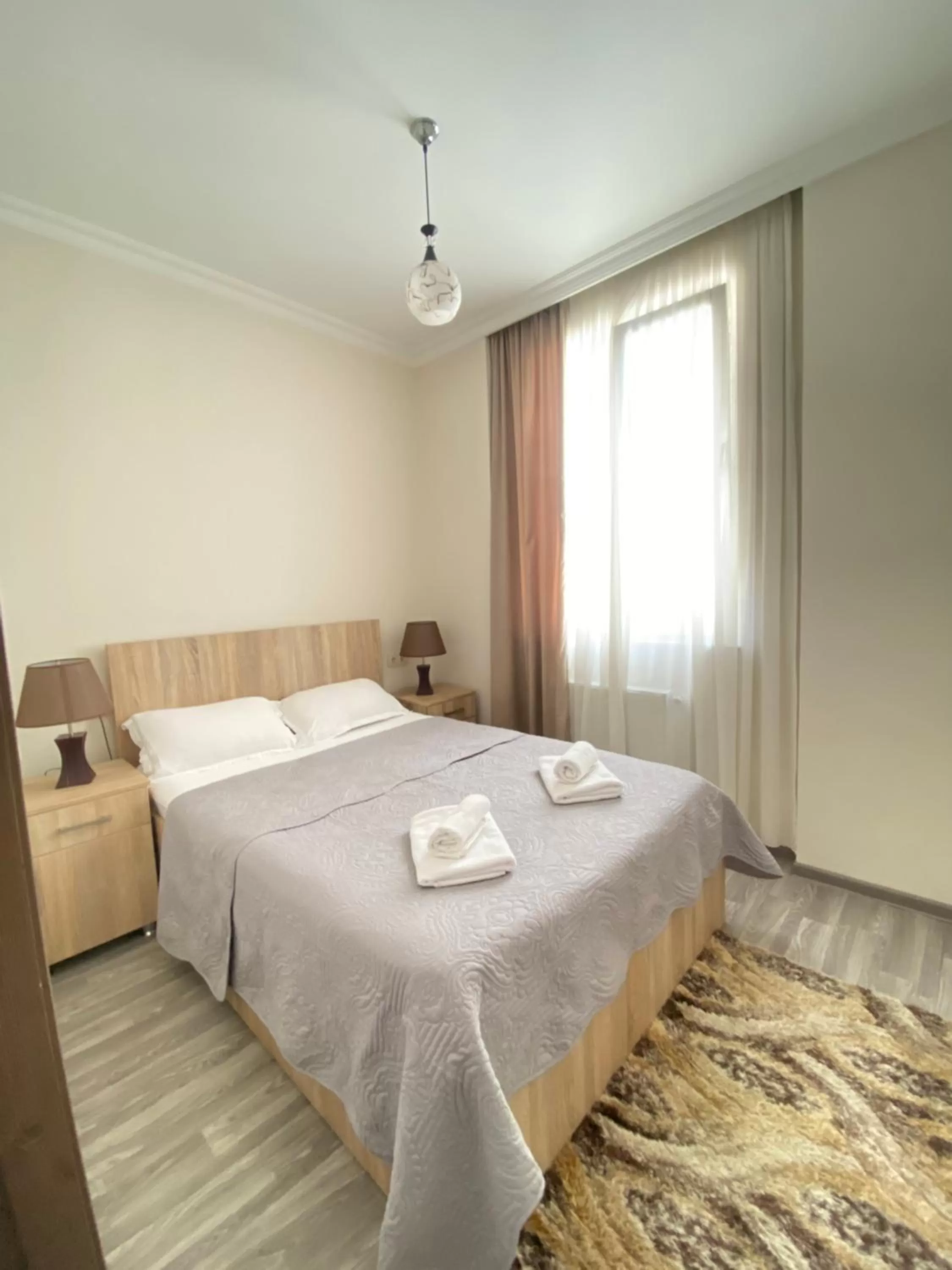 Bed in Hotel Garanti