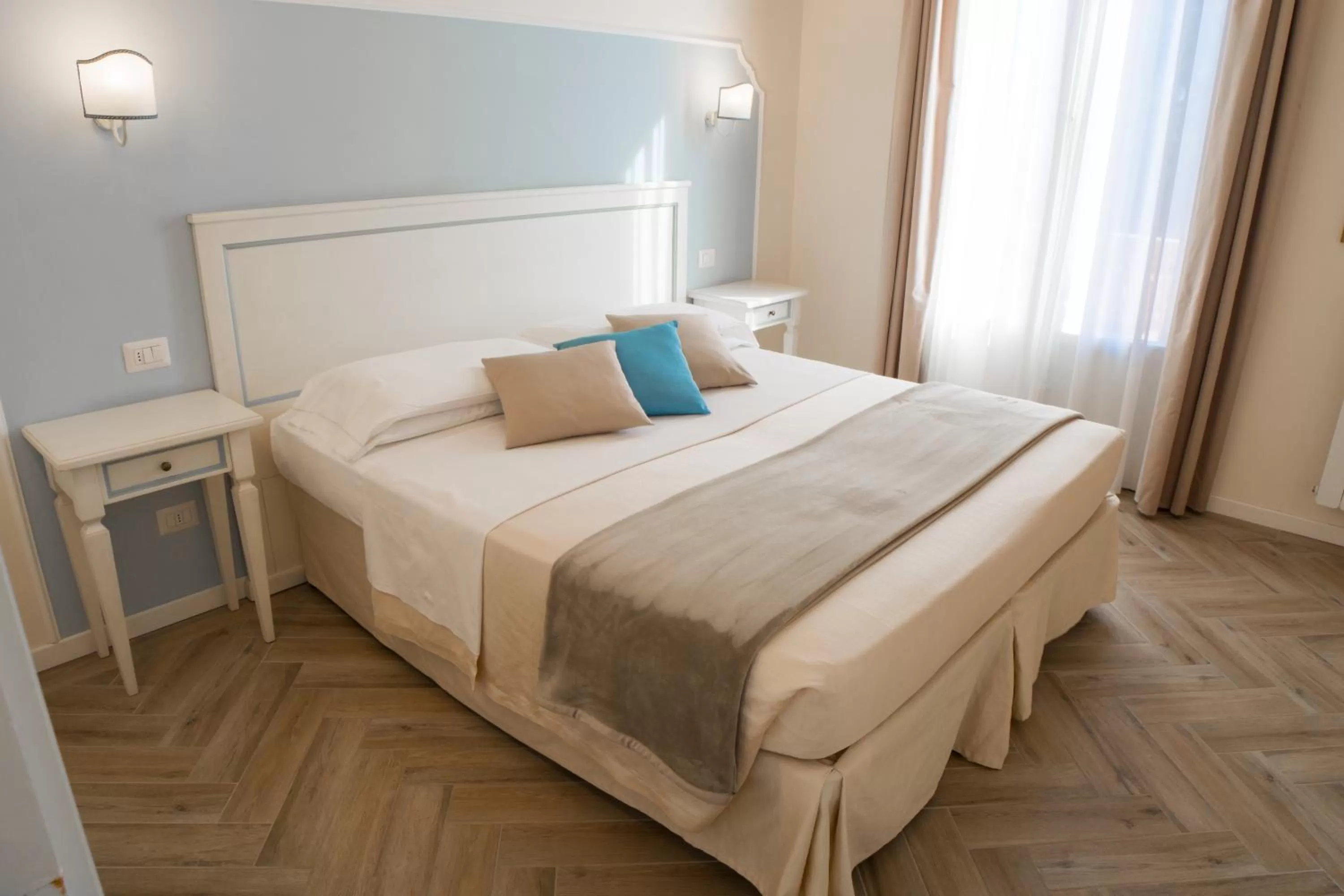 Photo of the whole room, Bed in Dimora Salviati