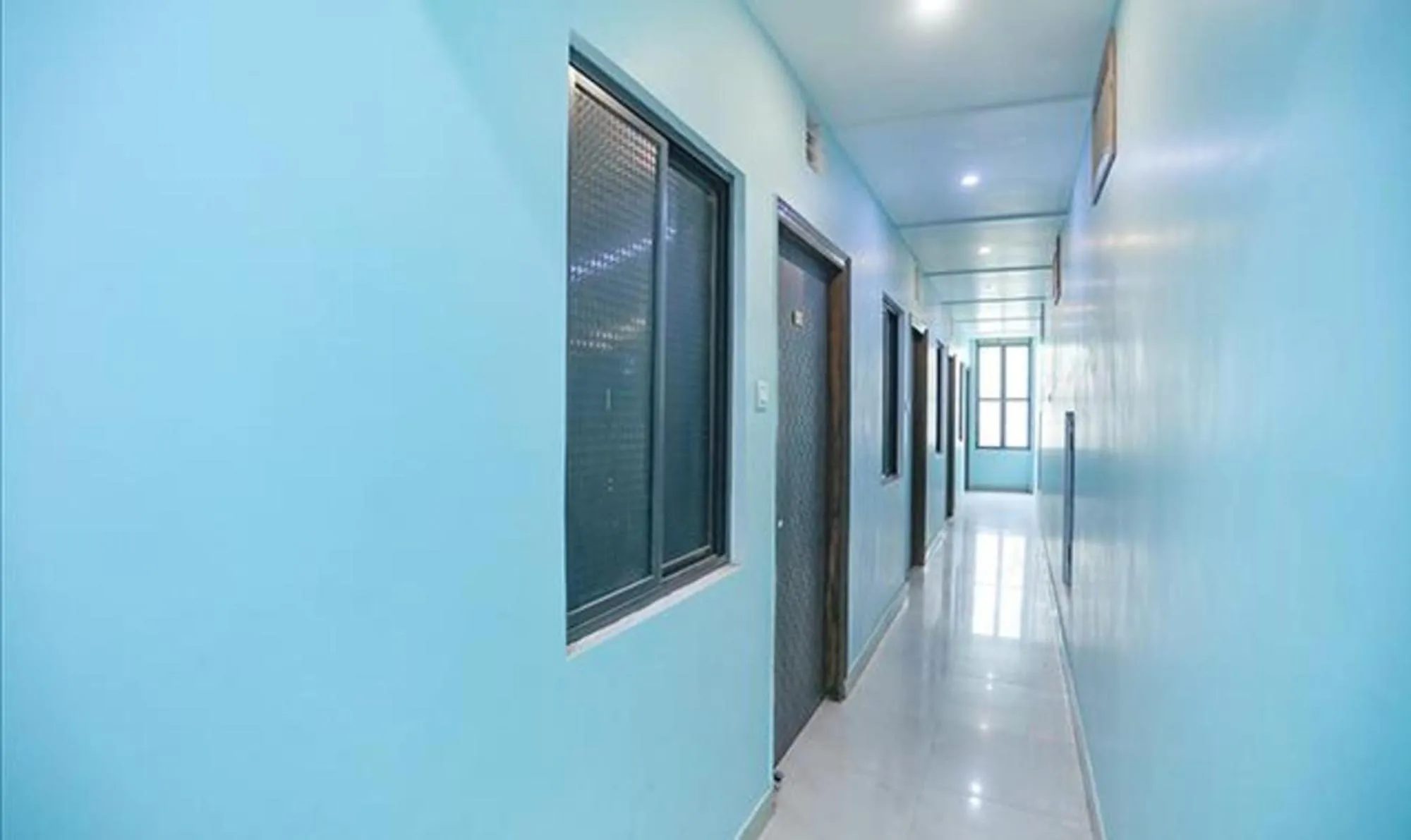 Lobby or reception in FabExpress Banarasi Kothi