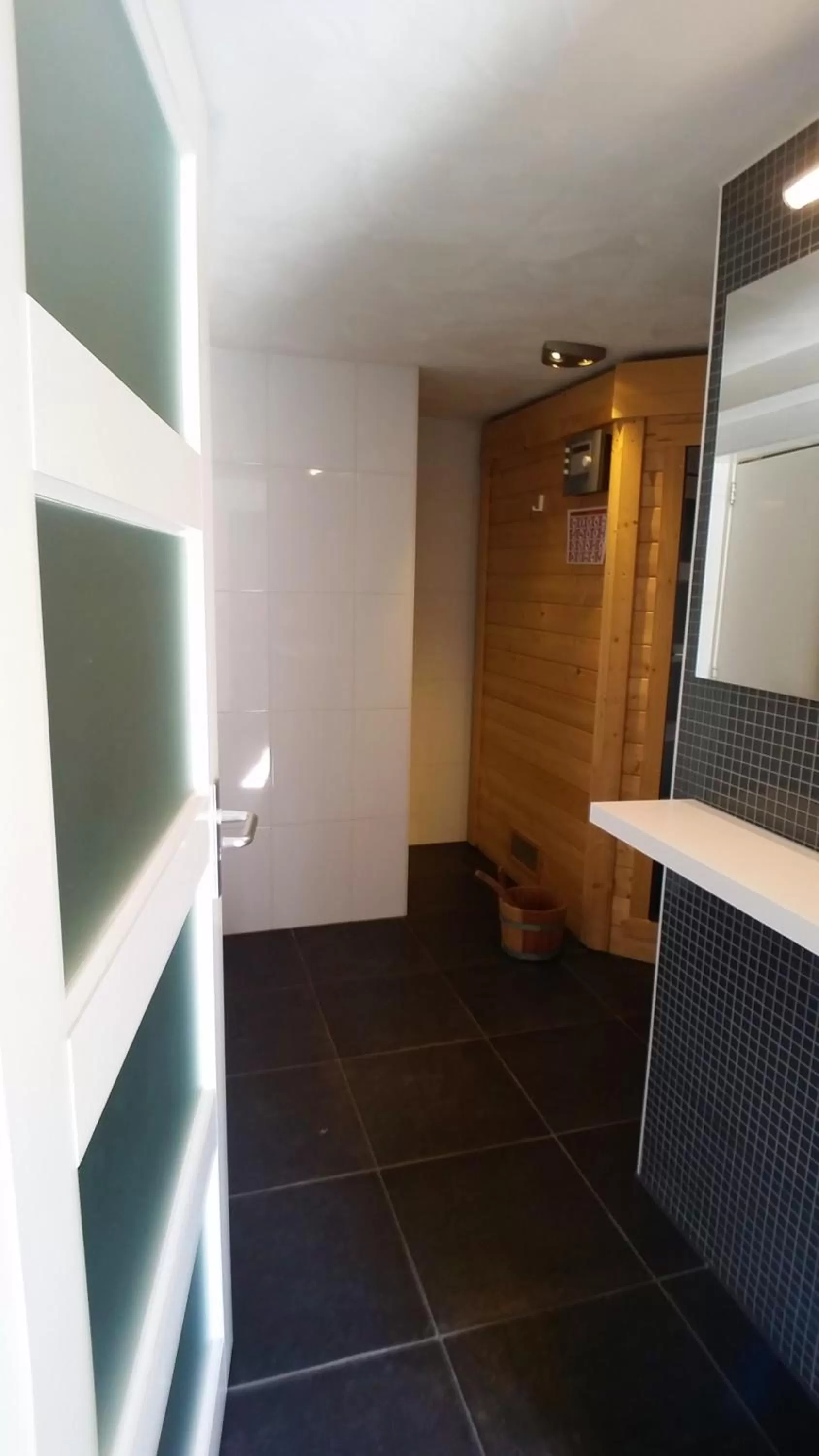 Bathroom in BzonderB Callantsoog