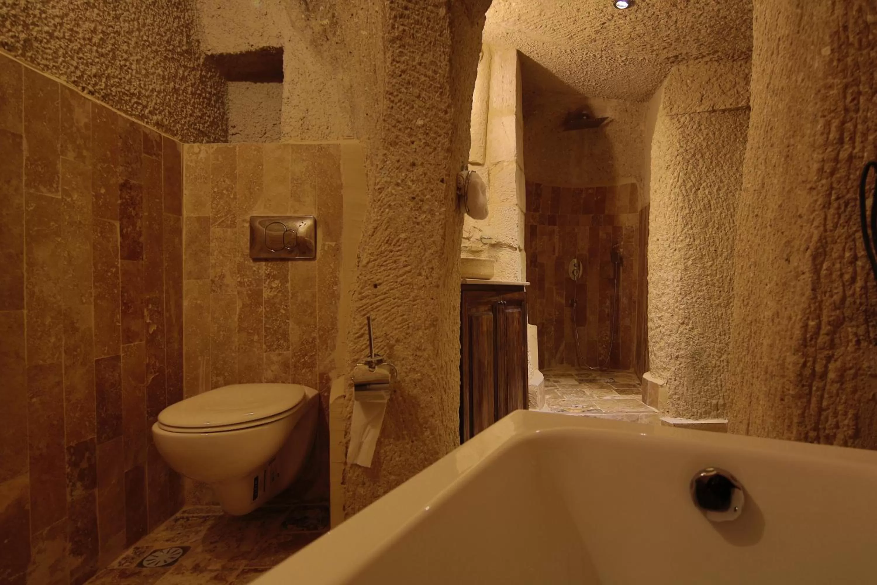 Bathroom in Hidden Cave Hotel