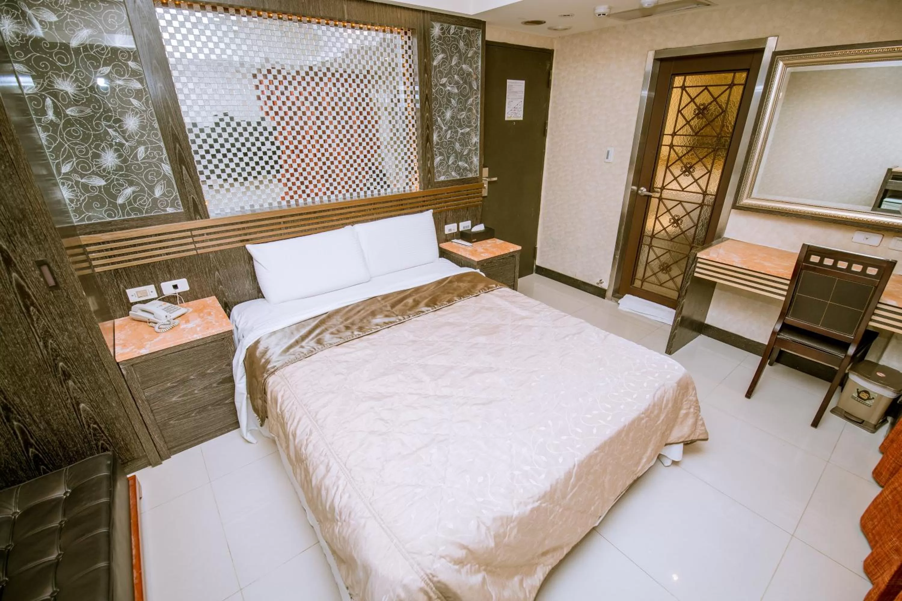 Bed in Guide Hotel Taipei Xinyi