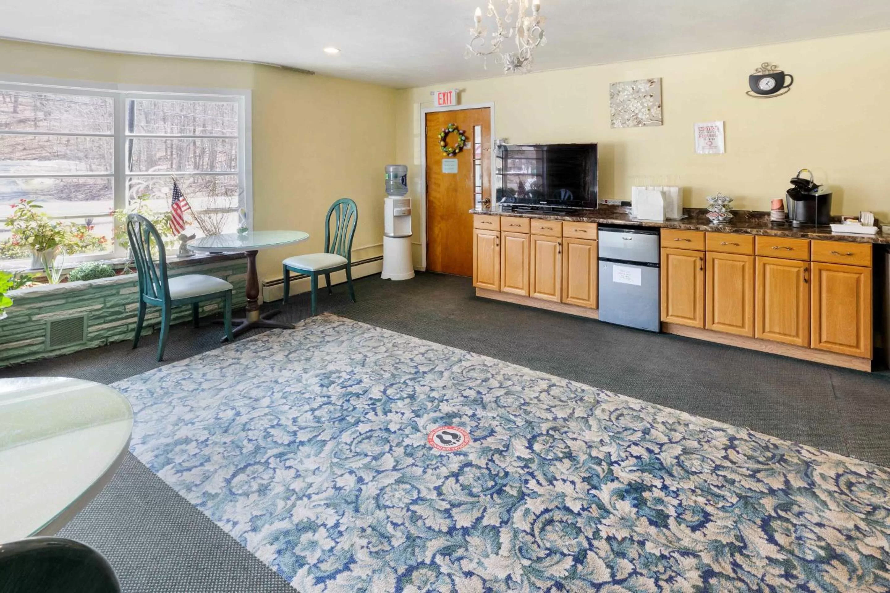 Breakfast in Buena Vista Inn Motel