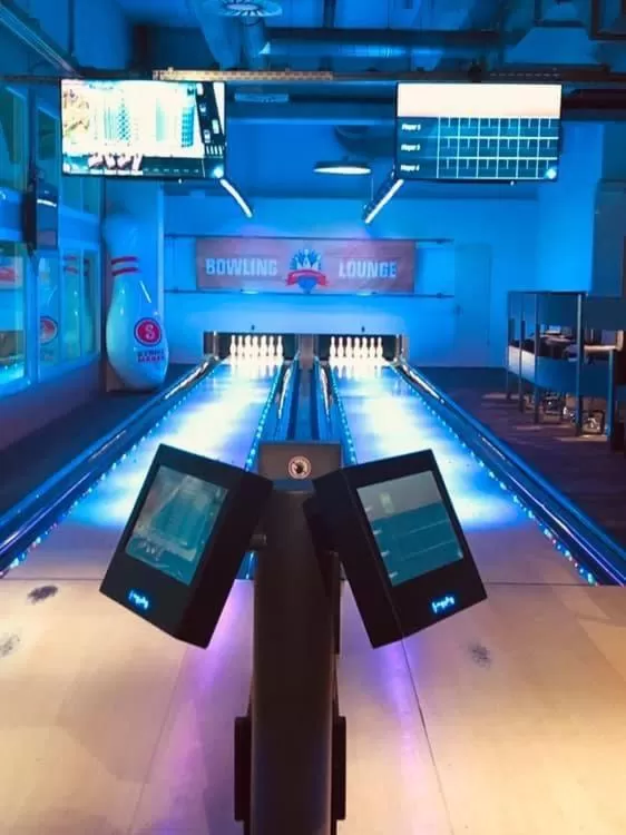 Bowling in Hotel Hamburg-Wittenburg van der Valk