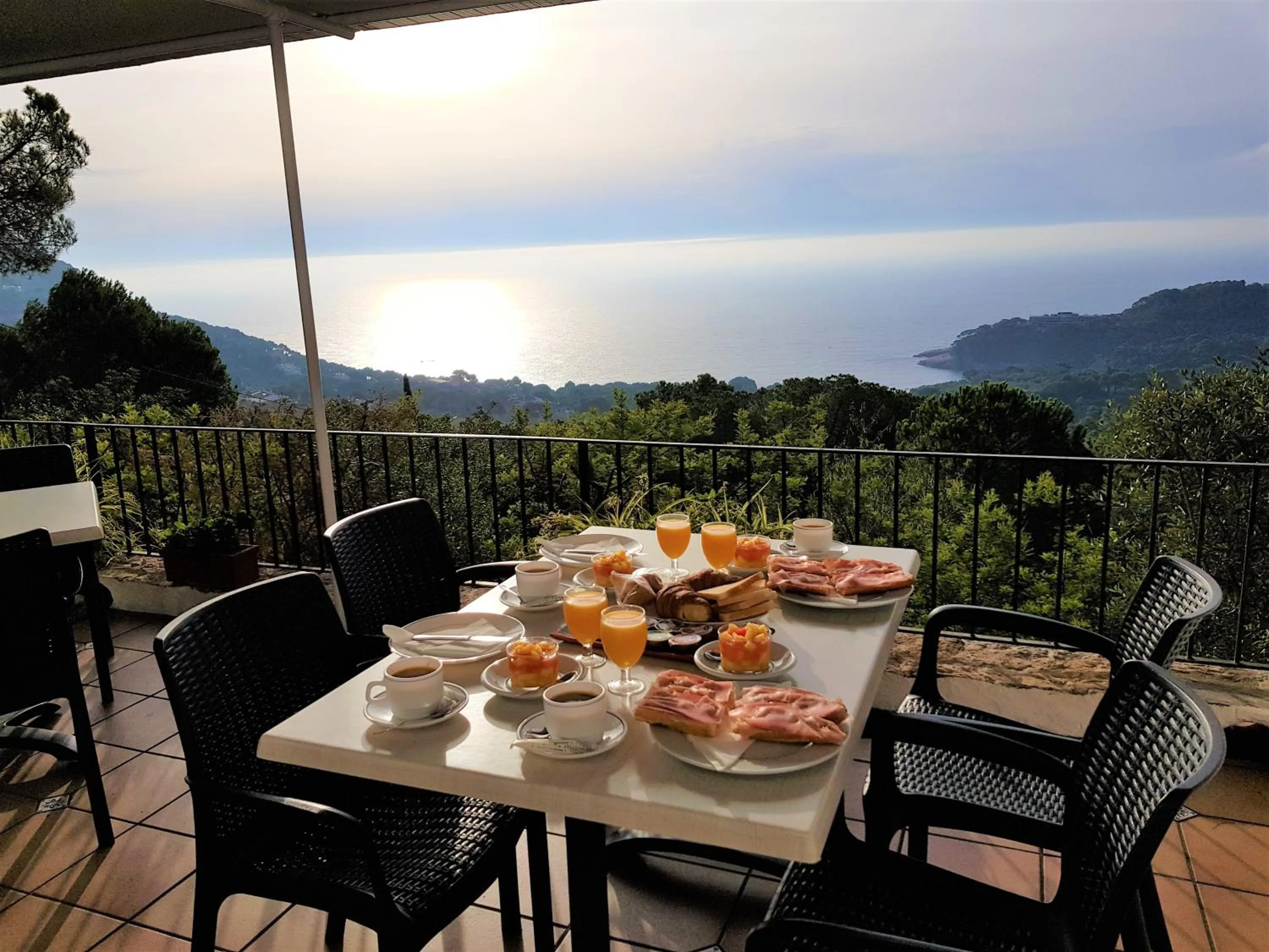 Breakfast in Hostal Sa Barraca - Adults Only