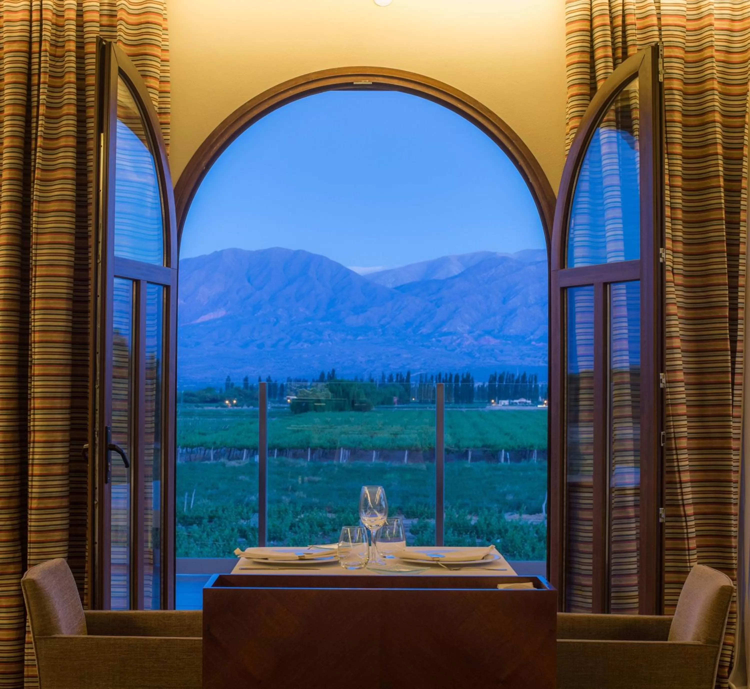 Restaurant/places to eat, Mountain View in Grace Cafayate