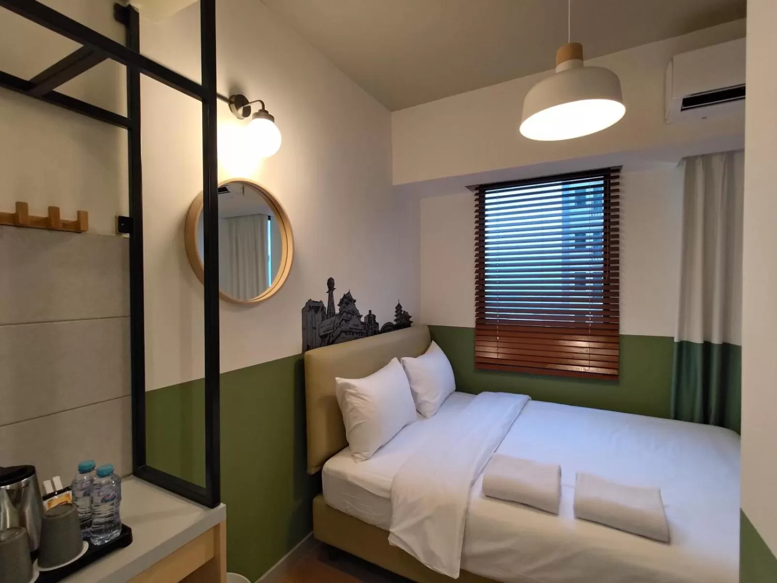 Bed in Hotel Osaka PIK2