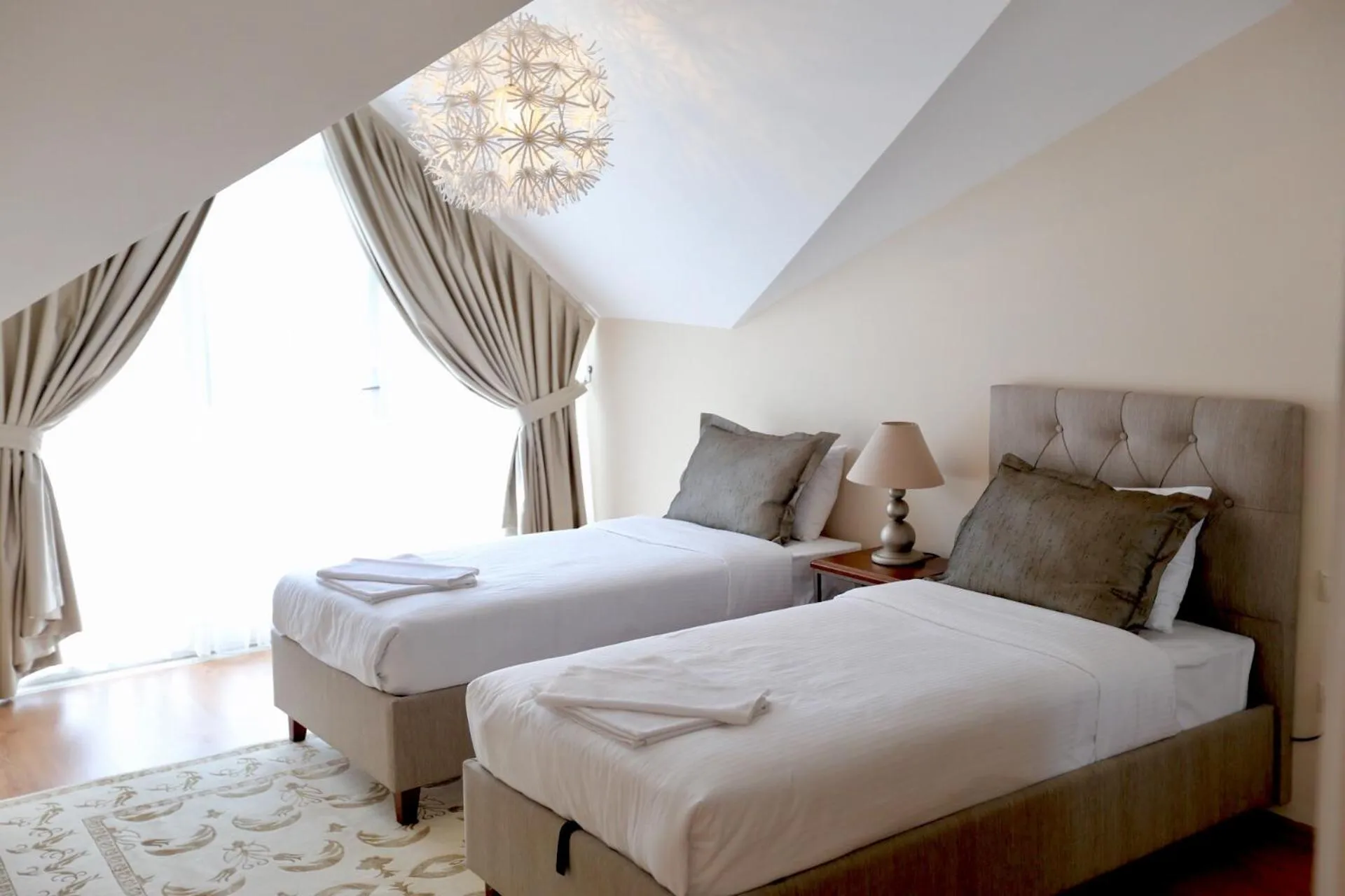Bed in Kemer Residence
