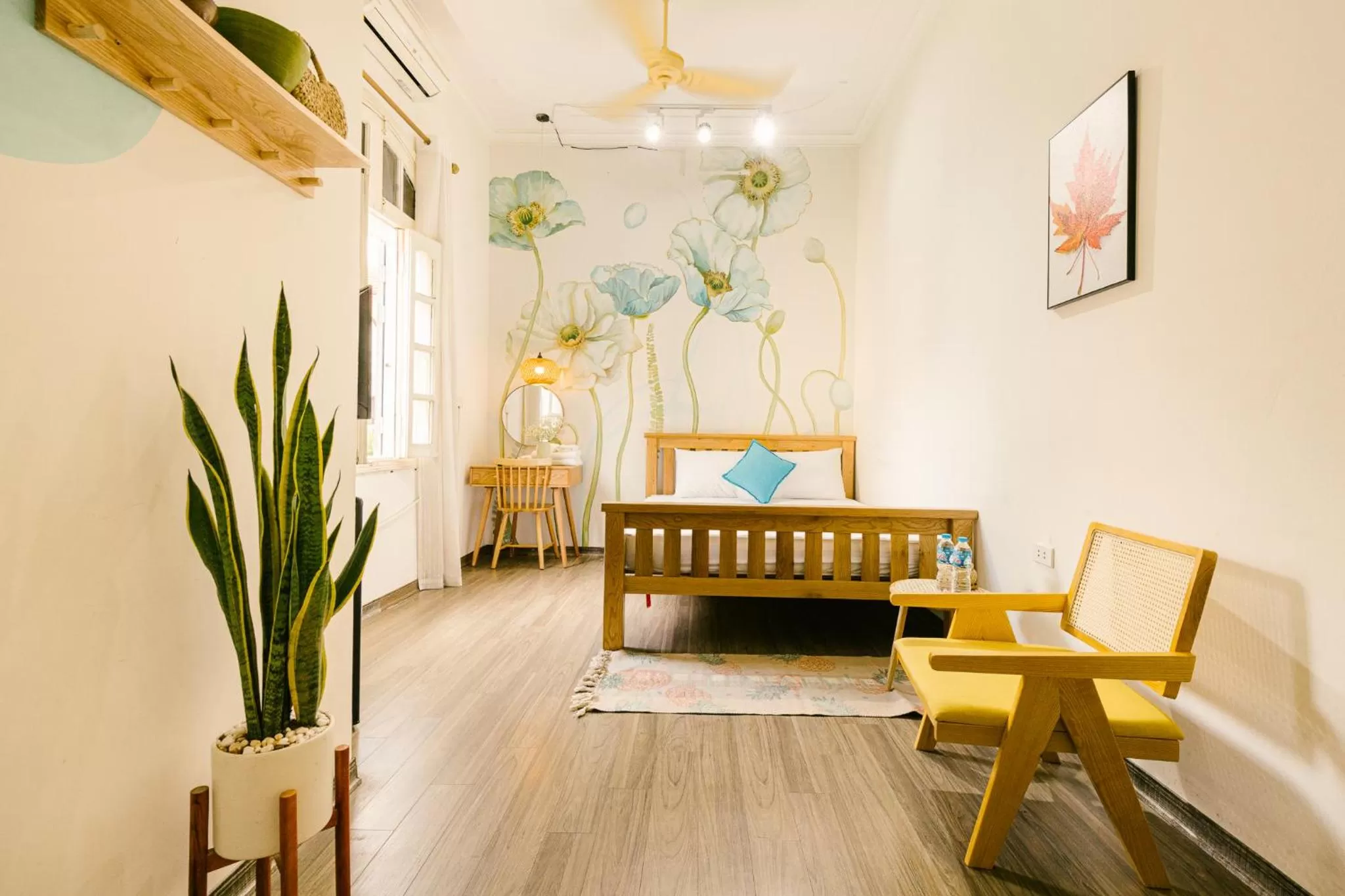 Seating area in Eden Westlake Hotel