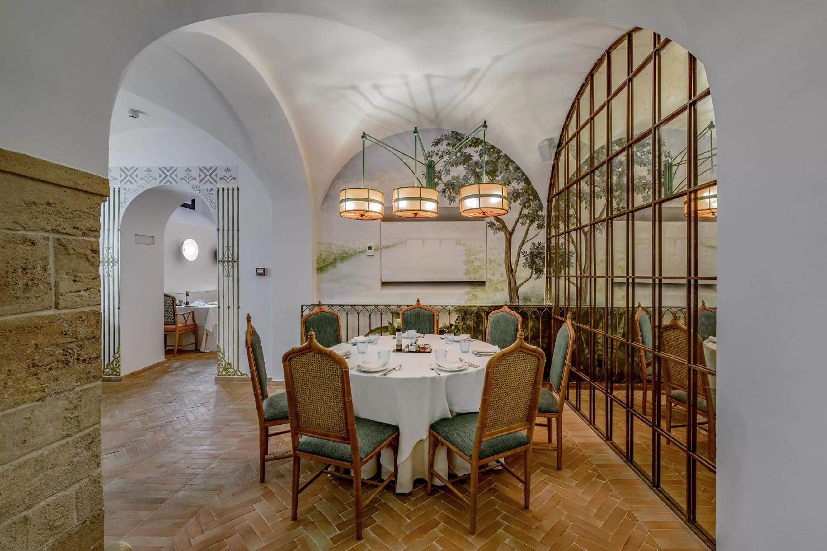 Restaurant/places to eat in CoolRooms Palacio Villapanés 5 GL