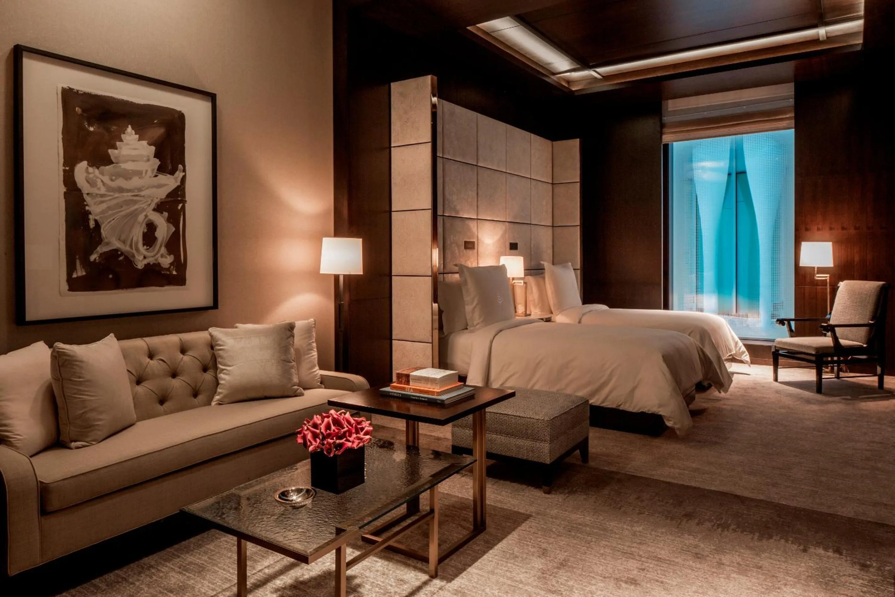 Bedroom, Bed in Four Seasons Hotel London at Tower Bridge