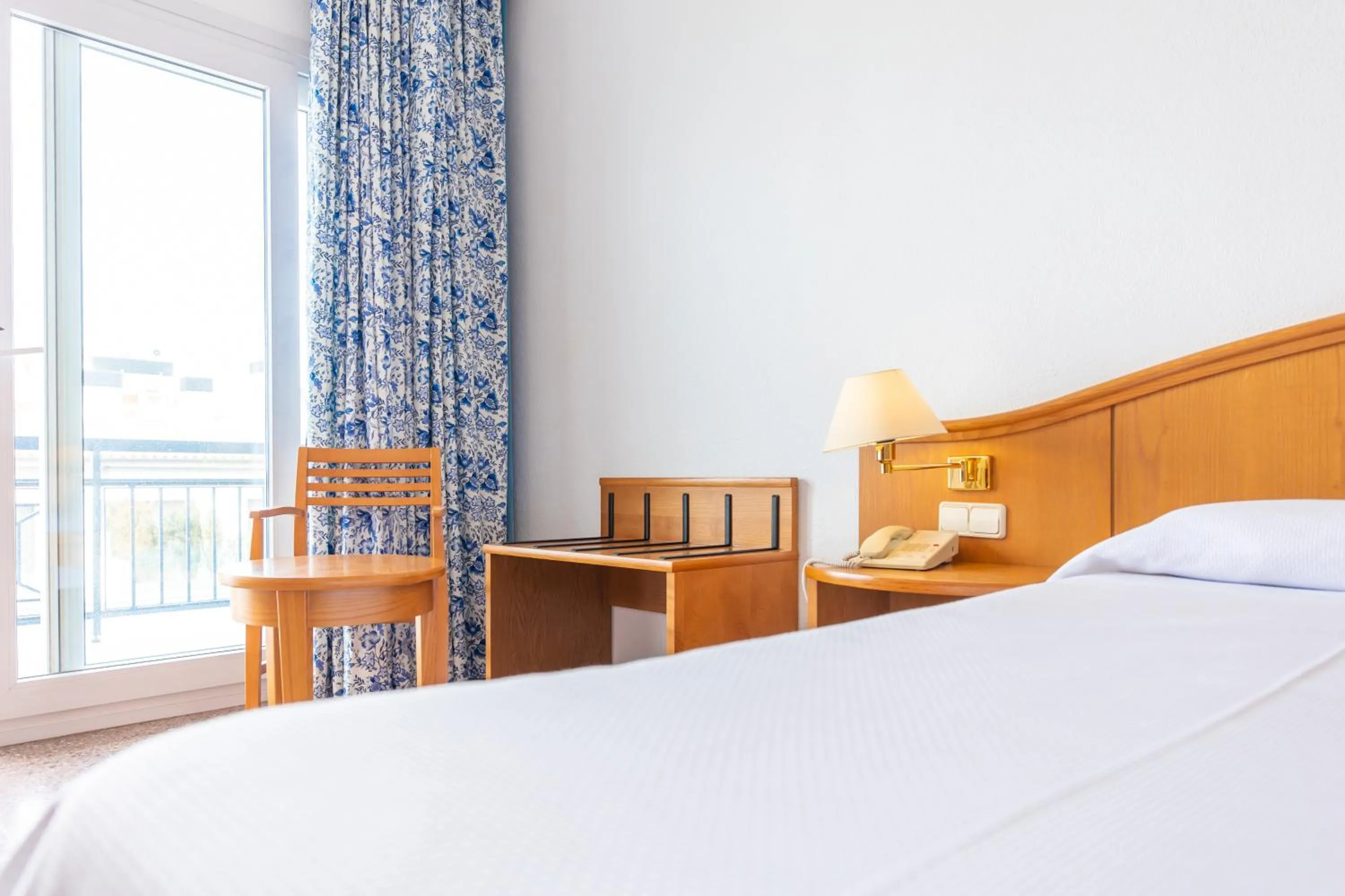 Photo of the whole room, Bed in Hotel Ramblamar