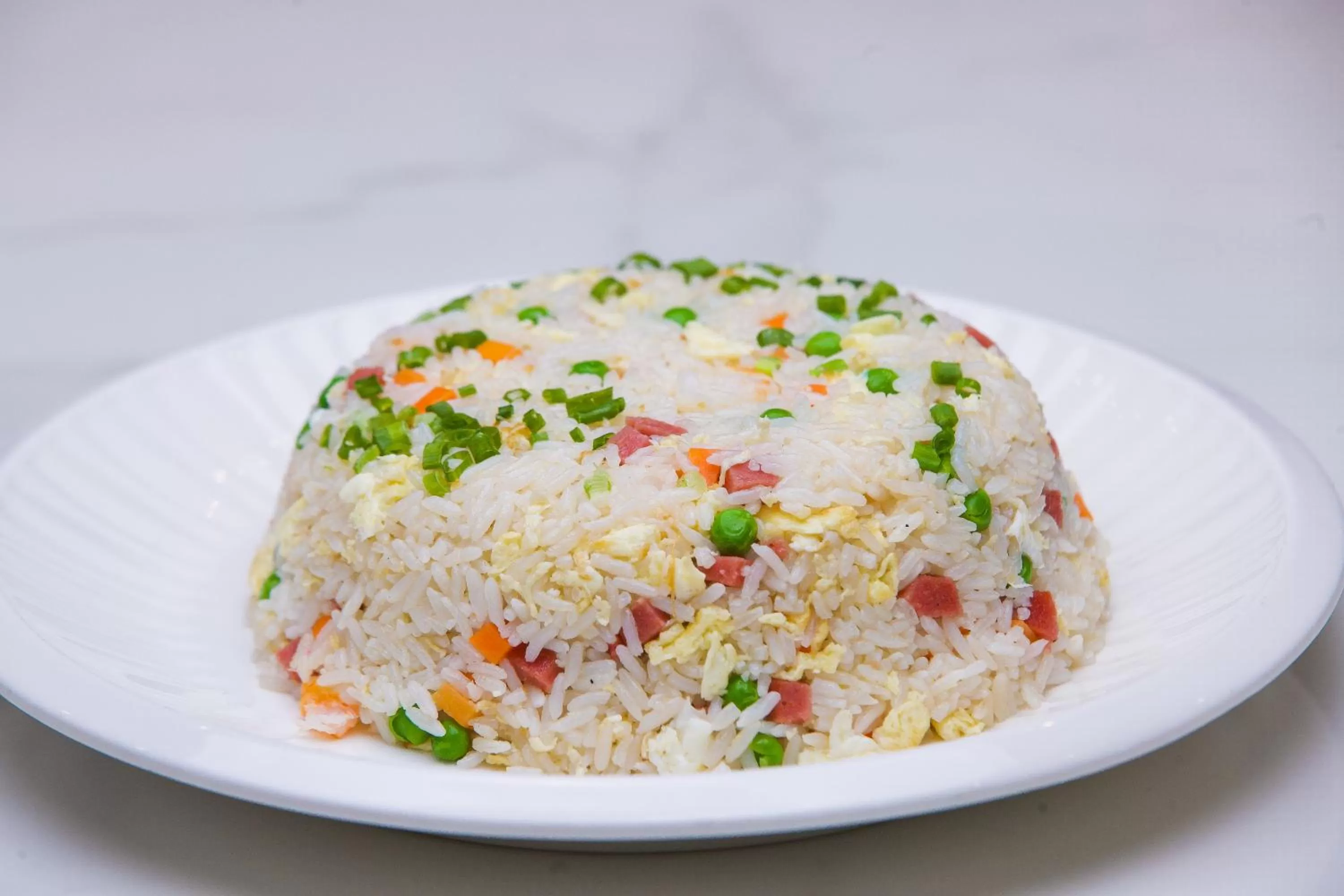 Lunch, Food in Hôtel FAMILLE MONDIALE