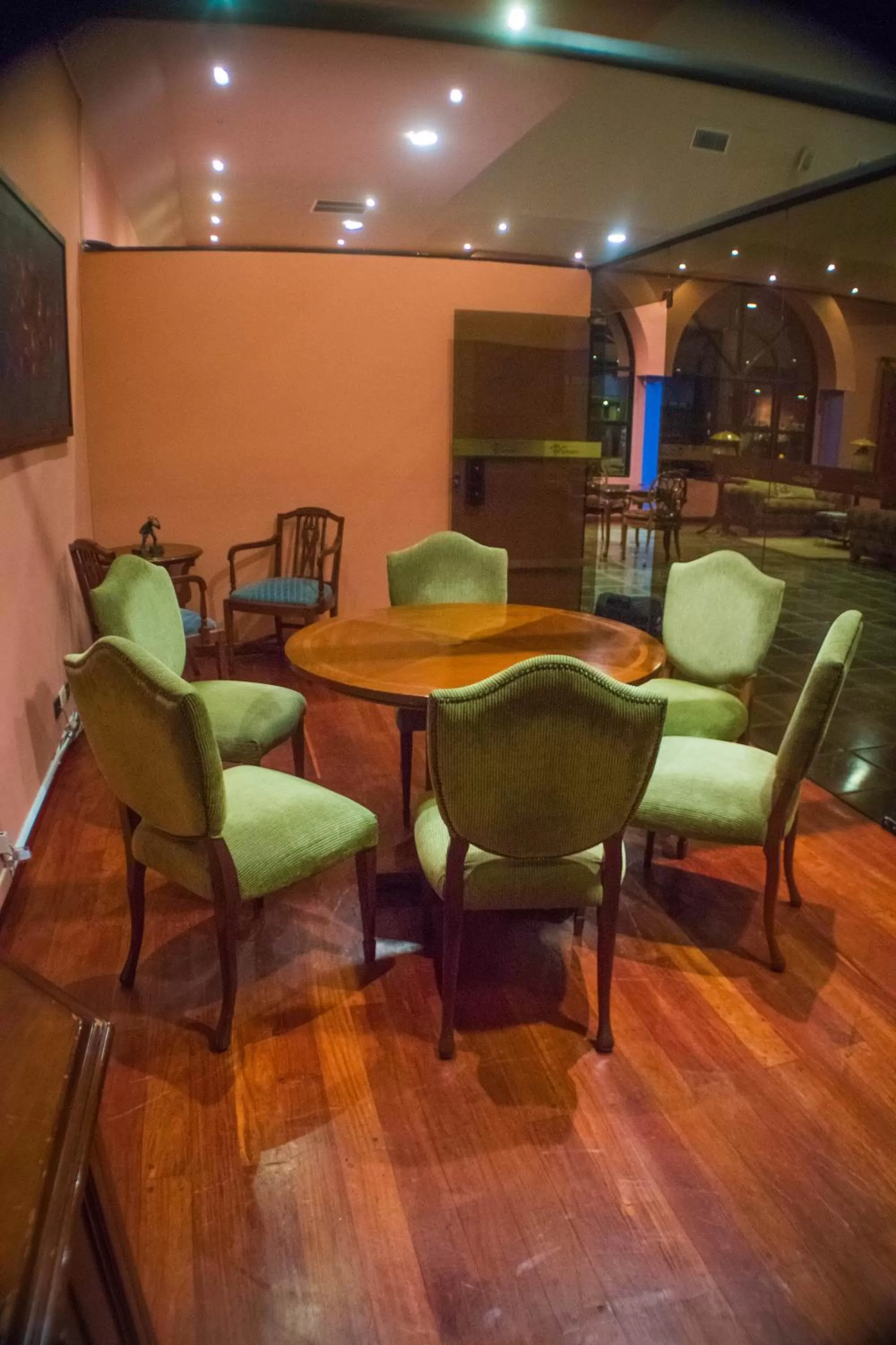 Business facilities in Hotel Los Parrales