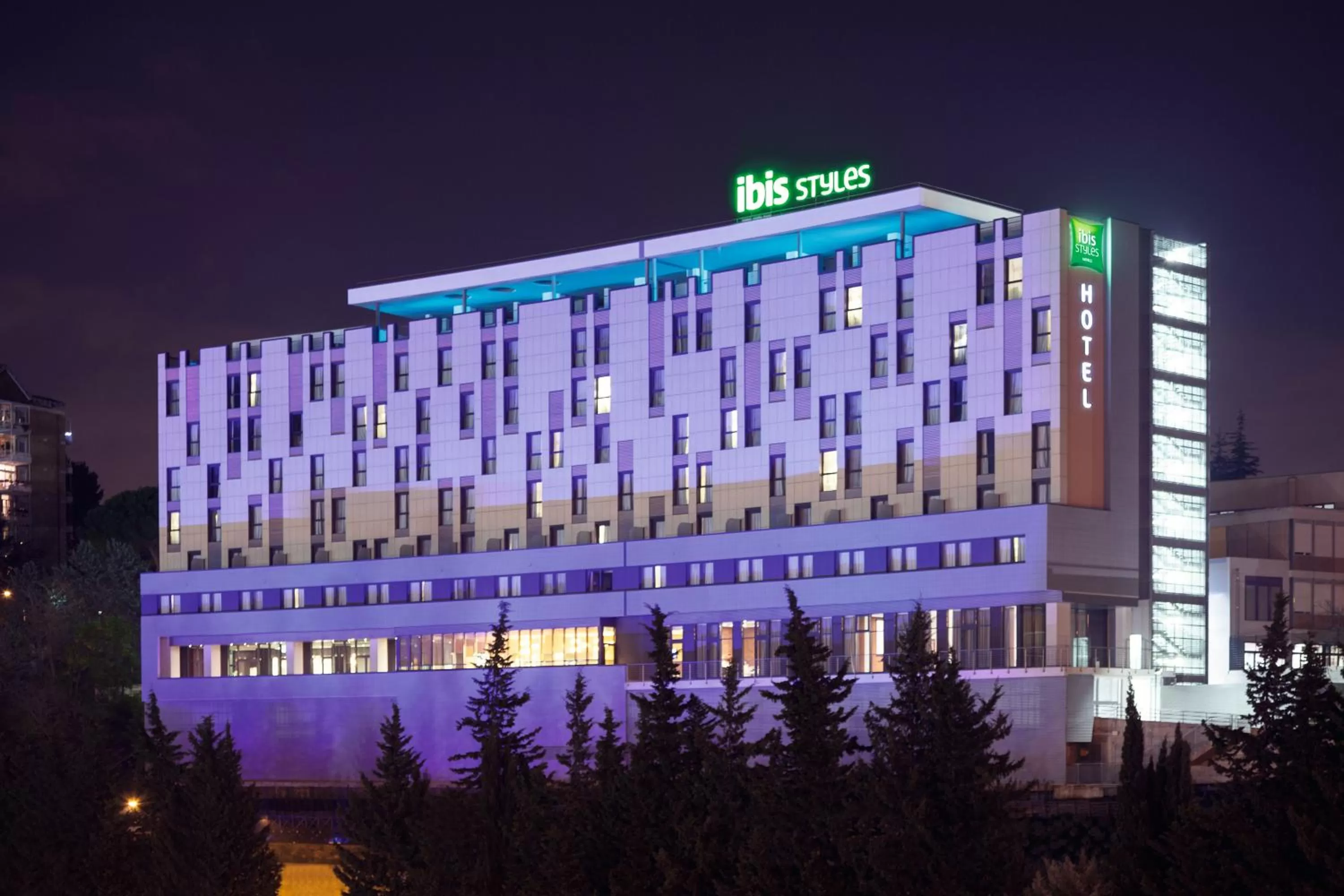 Facade/entrance in Ibis Styles Roma Eur