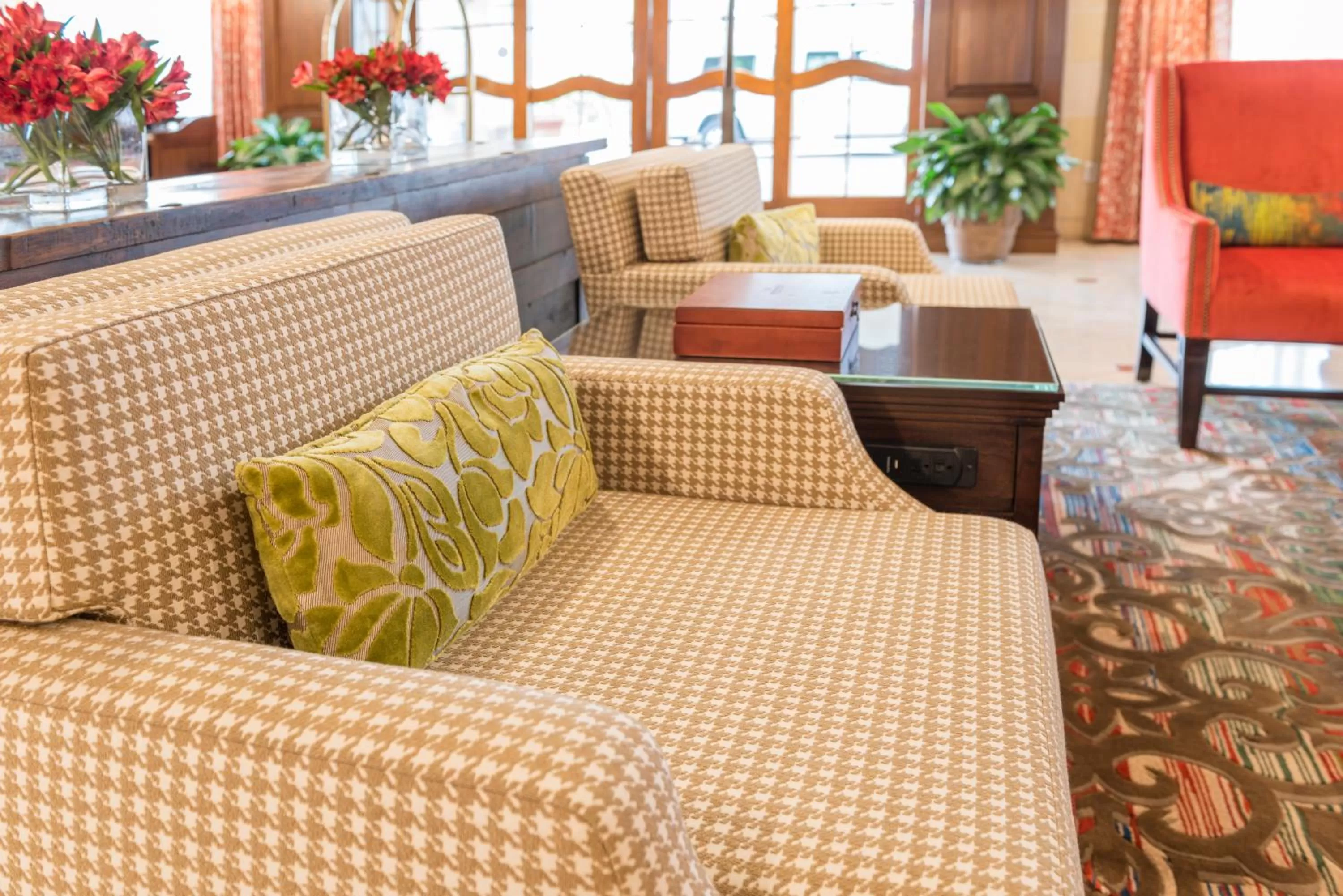 Lobby or reception in Ayres Hotel Anaheim