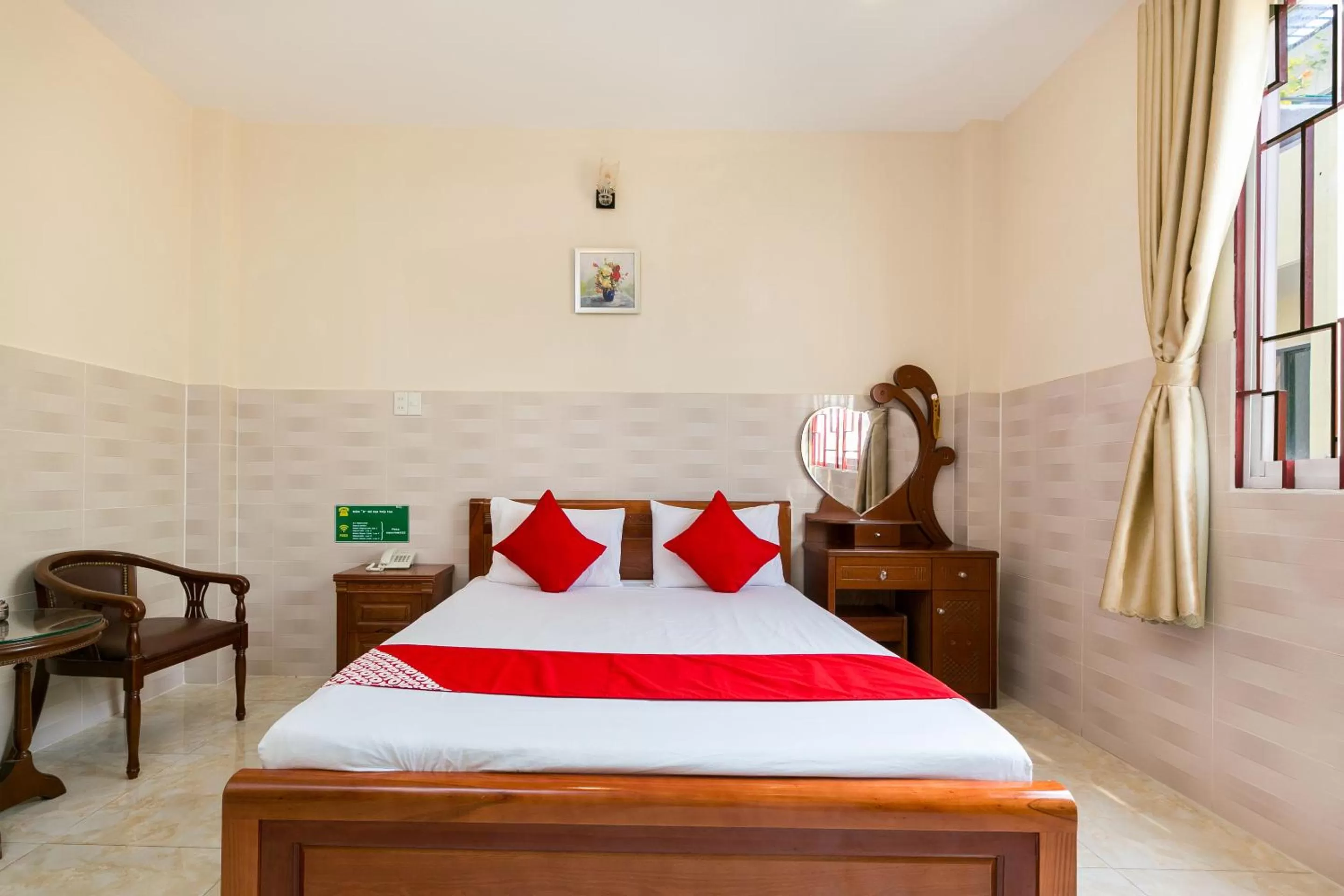 Bed in Ngoc Linh Hotel