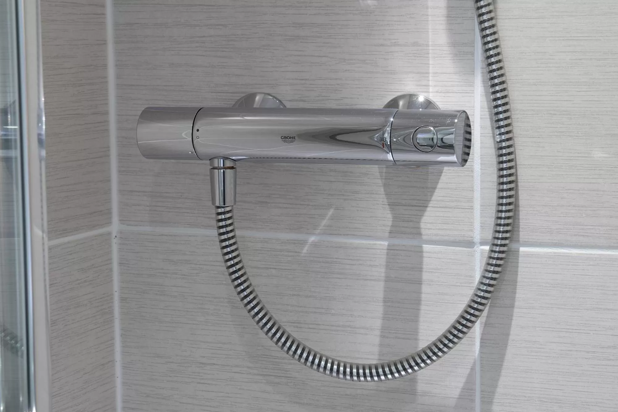 Shower in Pebble House