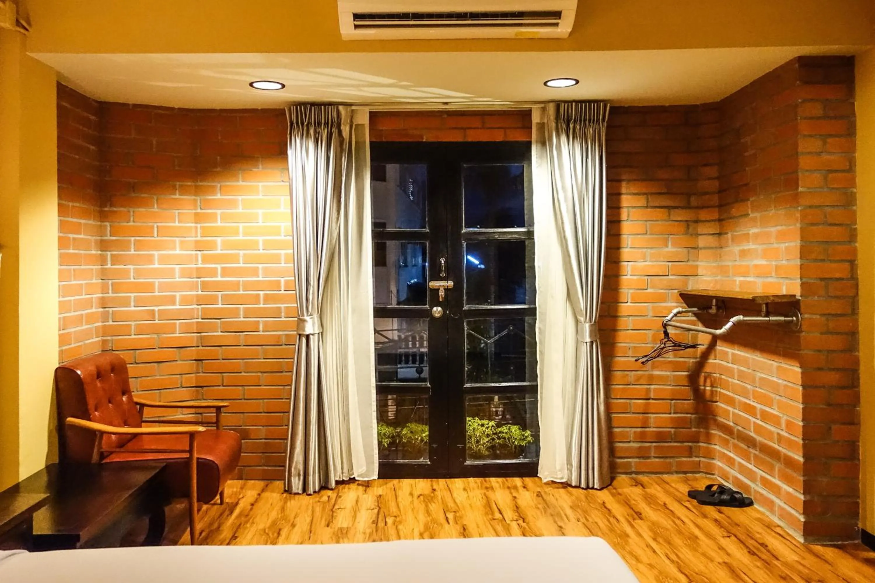 Property building, Bed in The 8 Factory Hotel Phitsanulok