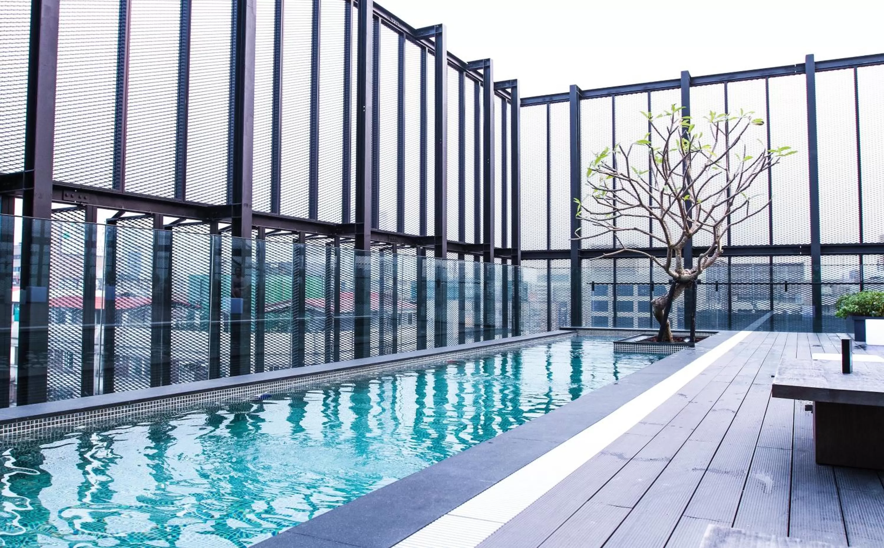 Swimming pool in Hotel Proverbs Taipei